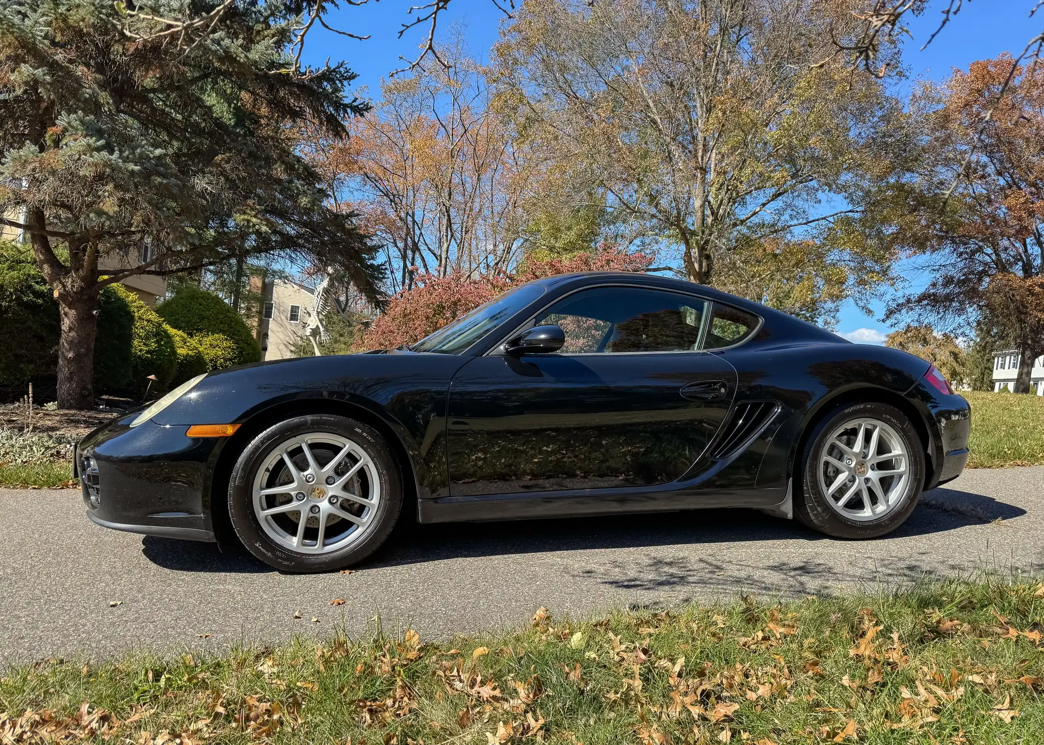 Load larger image of 2007 Porsche 987 Cayman - Stuttcars Classified