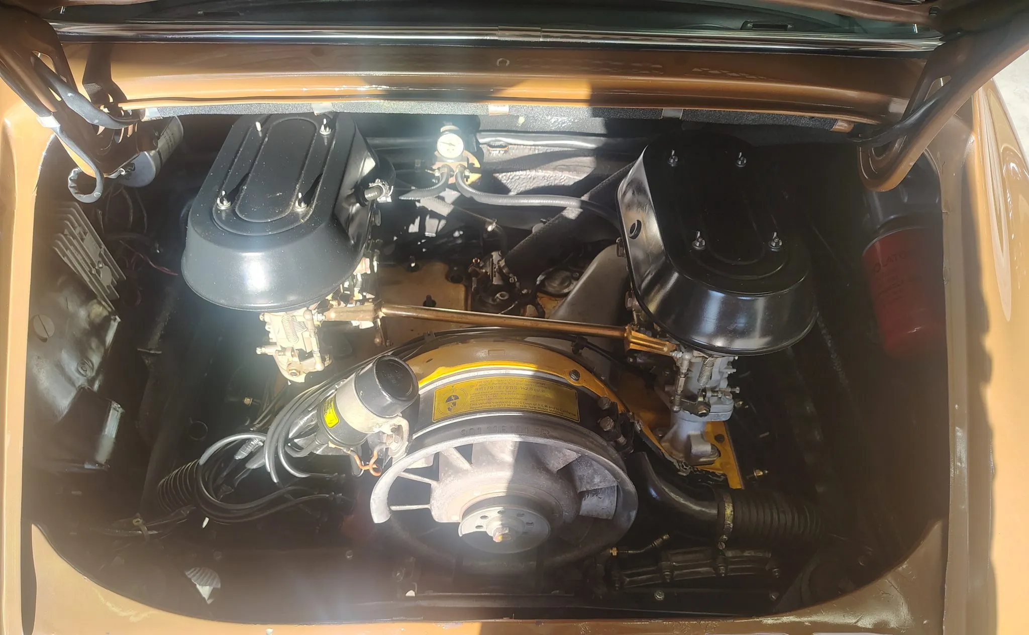 Load larger image of 1972 Porsche 911T Targa - Stuttcars Classified