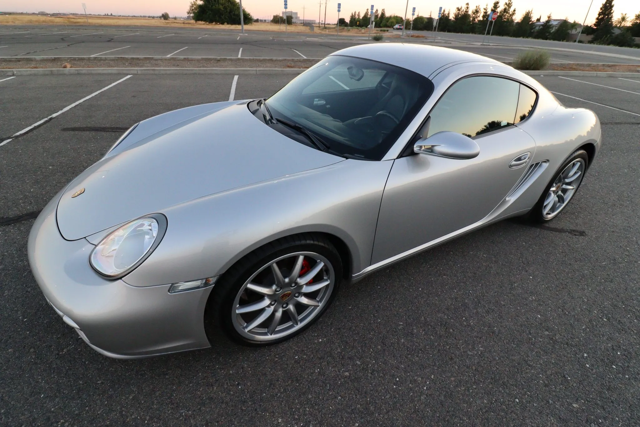 Load larger image of 2006 Porsche Cayman S - Stuttcars Classified