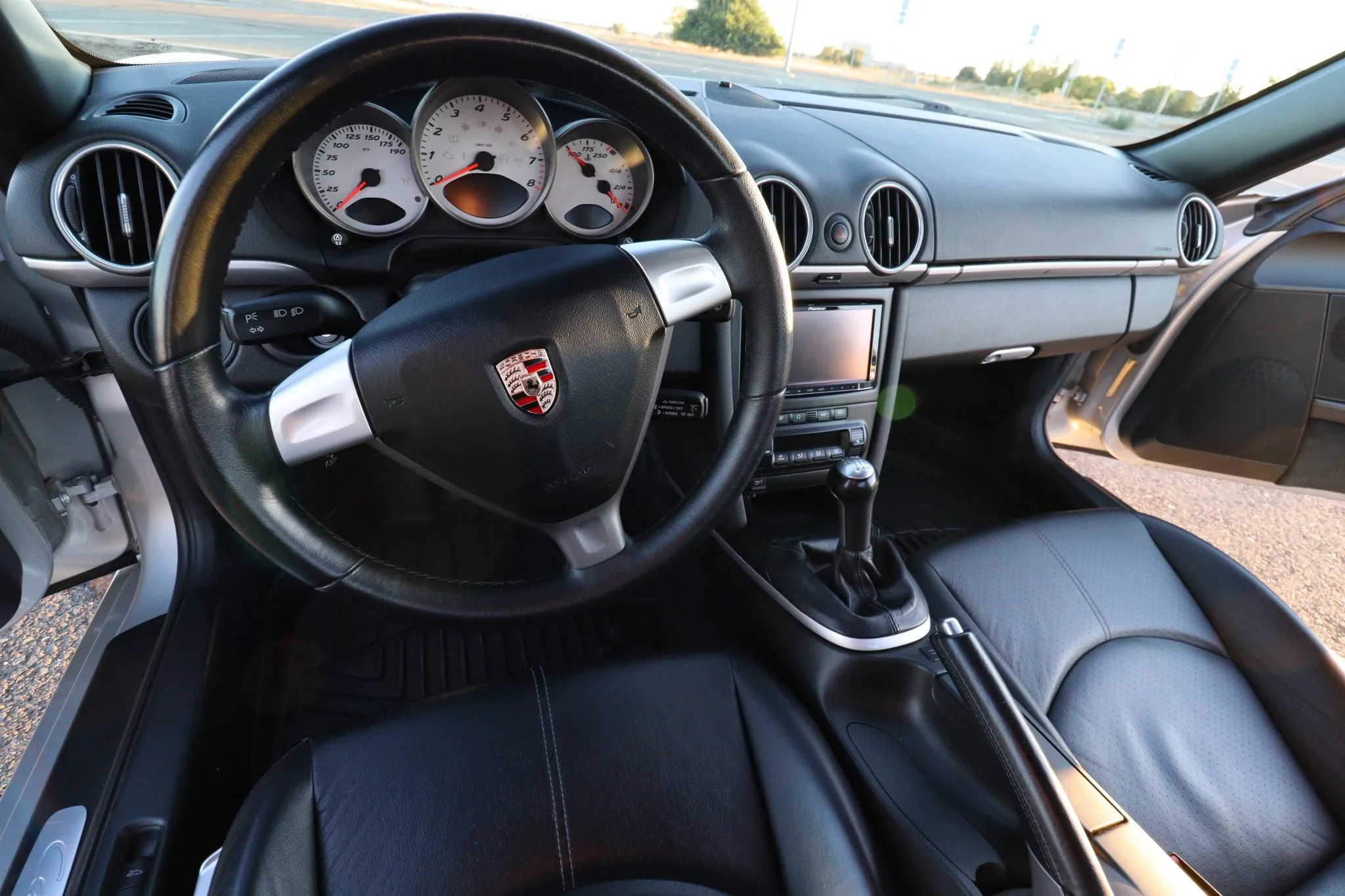 Load larger image of 2006 Porsche Cayman S - Stuttcars Classified