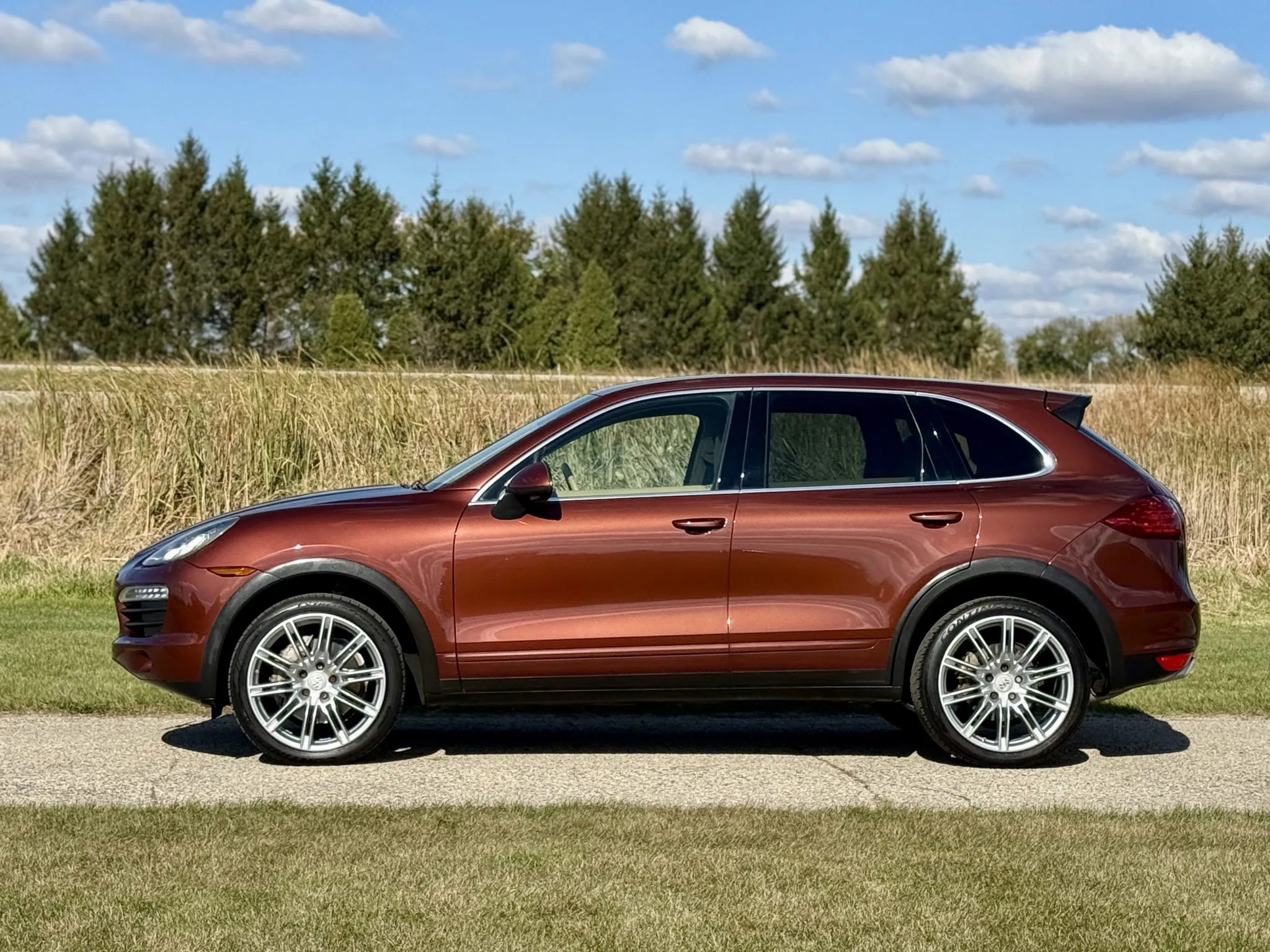 Load larger image of 2011 Porsche Cayenne S - Stuttcars Classified