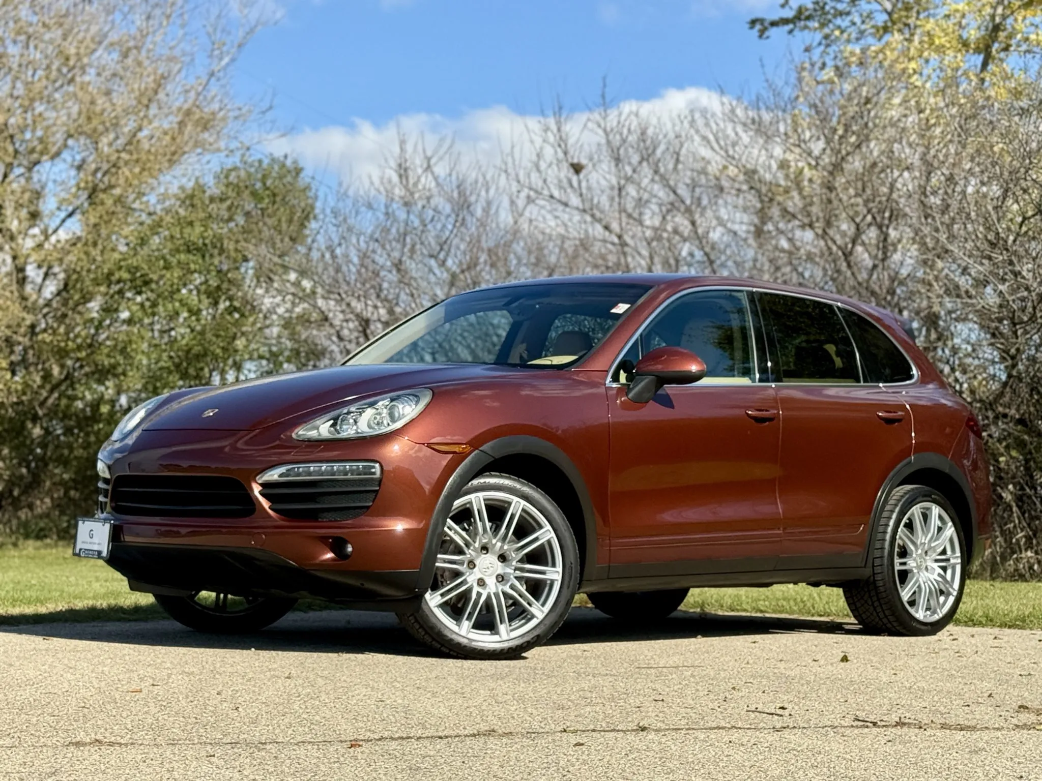 Load larger image of 2011 Porsche Cayenne S - Stuttcars Classified