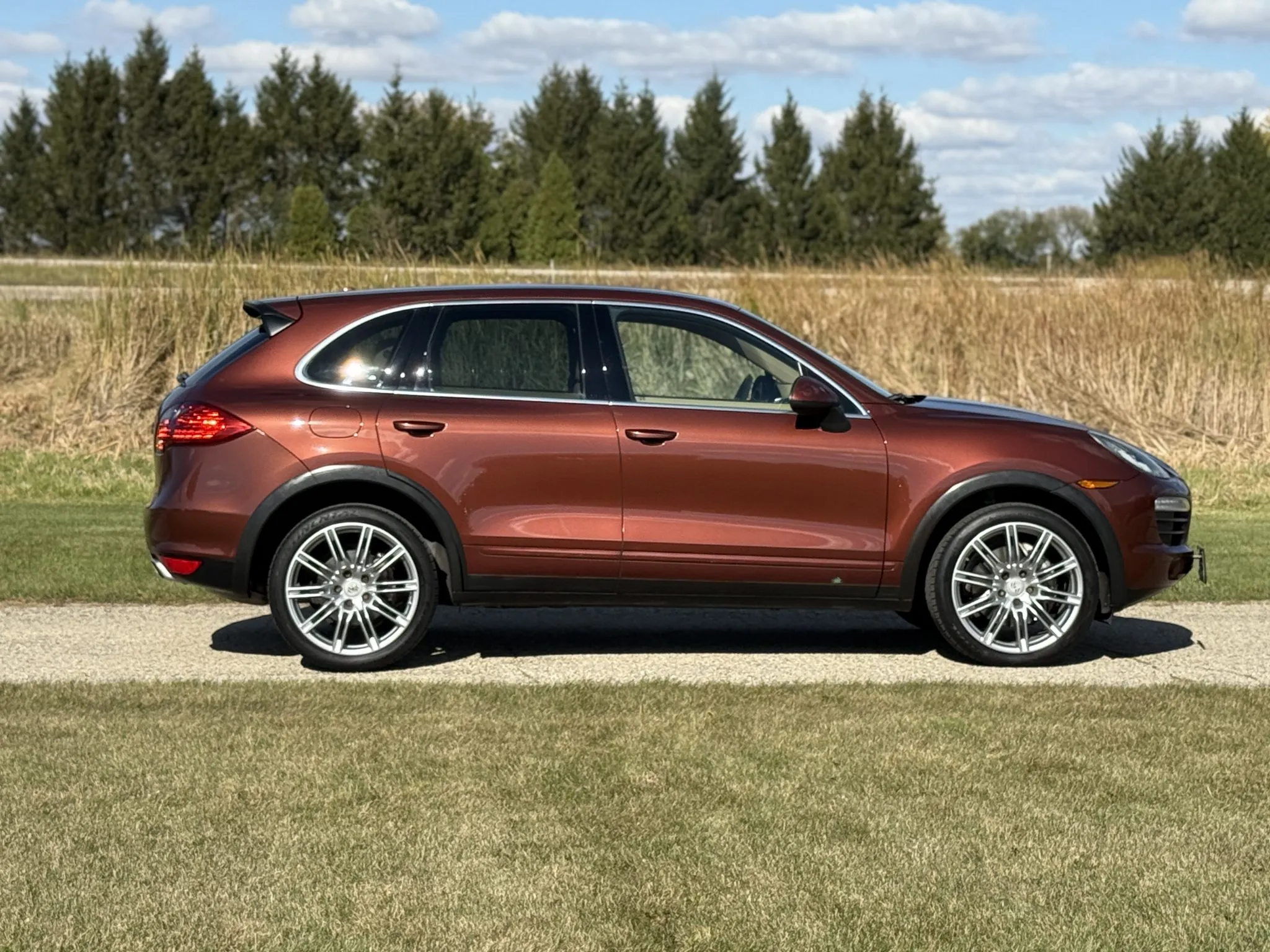 Load larger image of 2011 Porsche Cayenne S - Stuttcars Classified