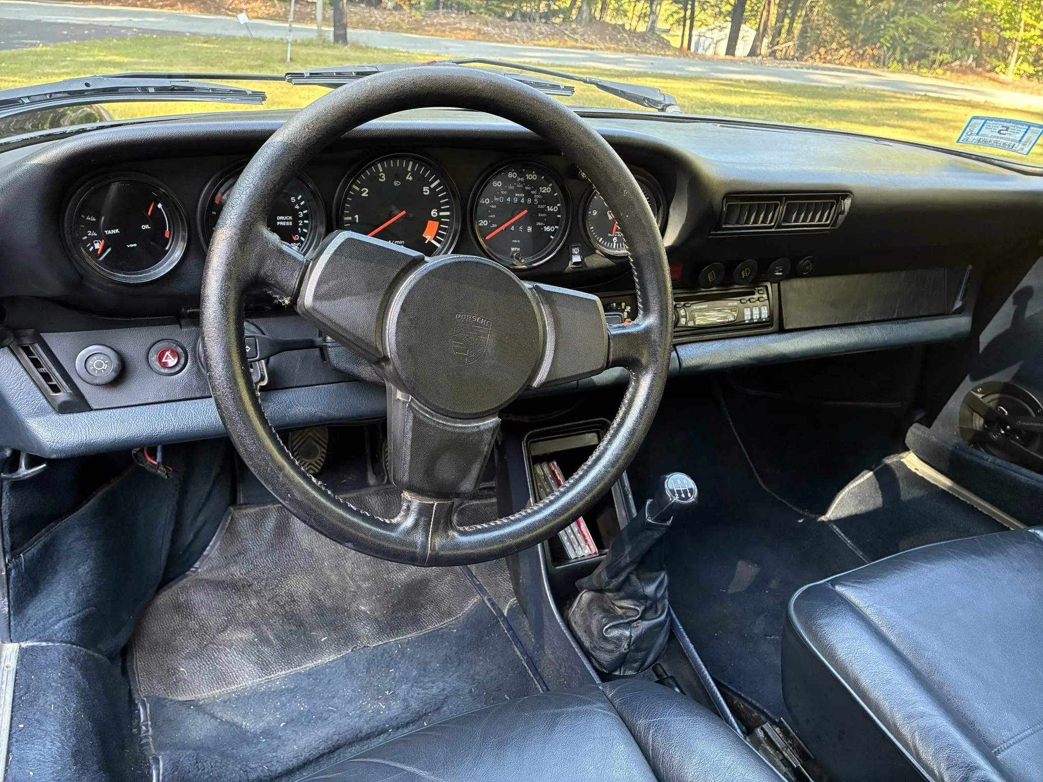 Load larger image of RoW 1982 Porsche 911SC Coupe Twin-Plug 3.2L - Stuttcars Classified