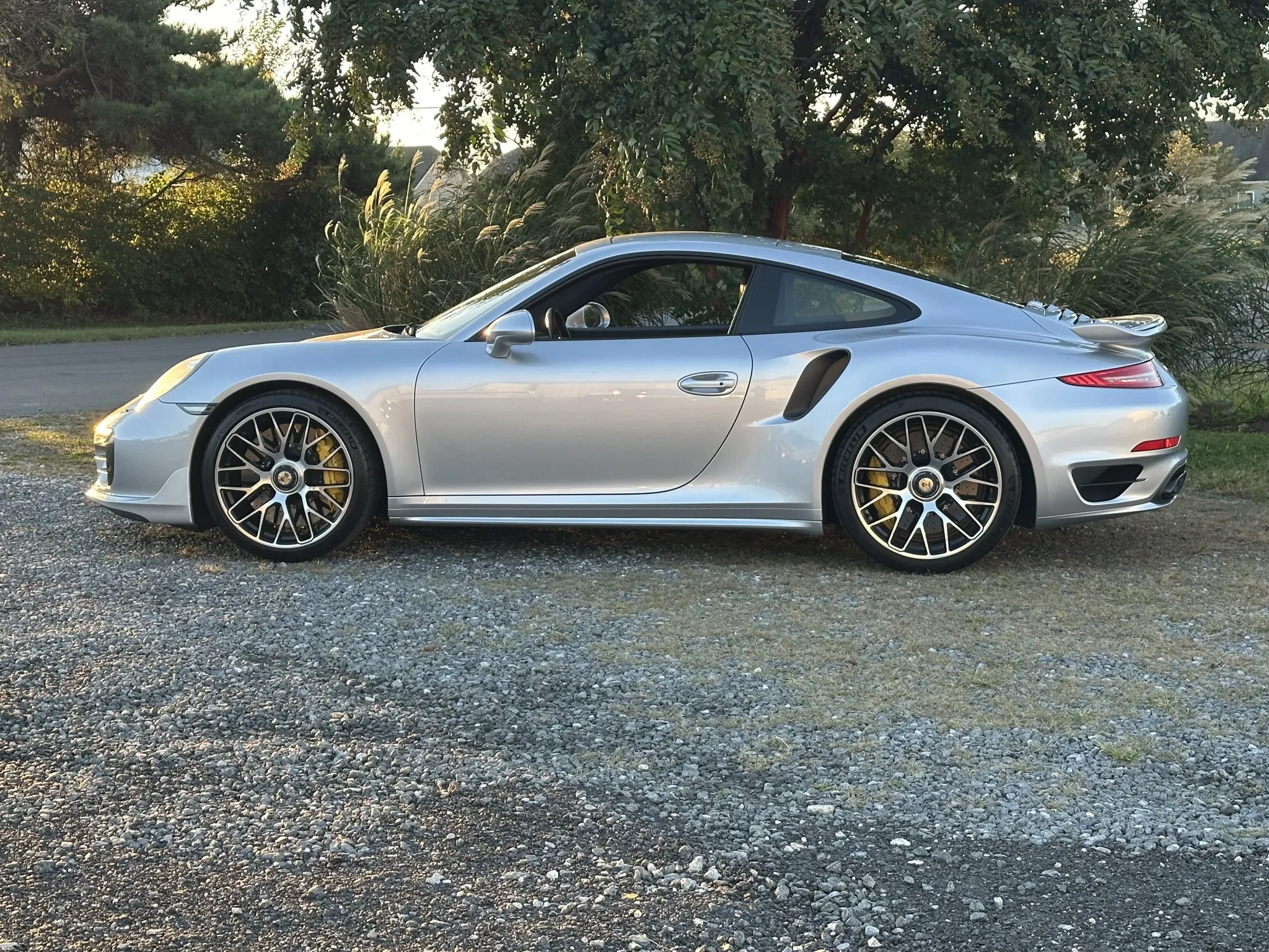 Load larger image of 2015 Porsche 911 Turbo S Coupe - Stuttcars Classified