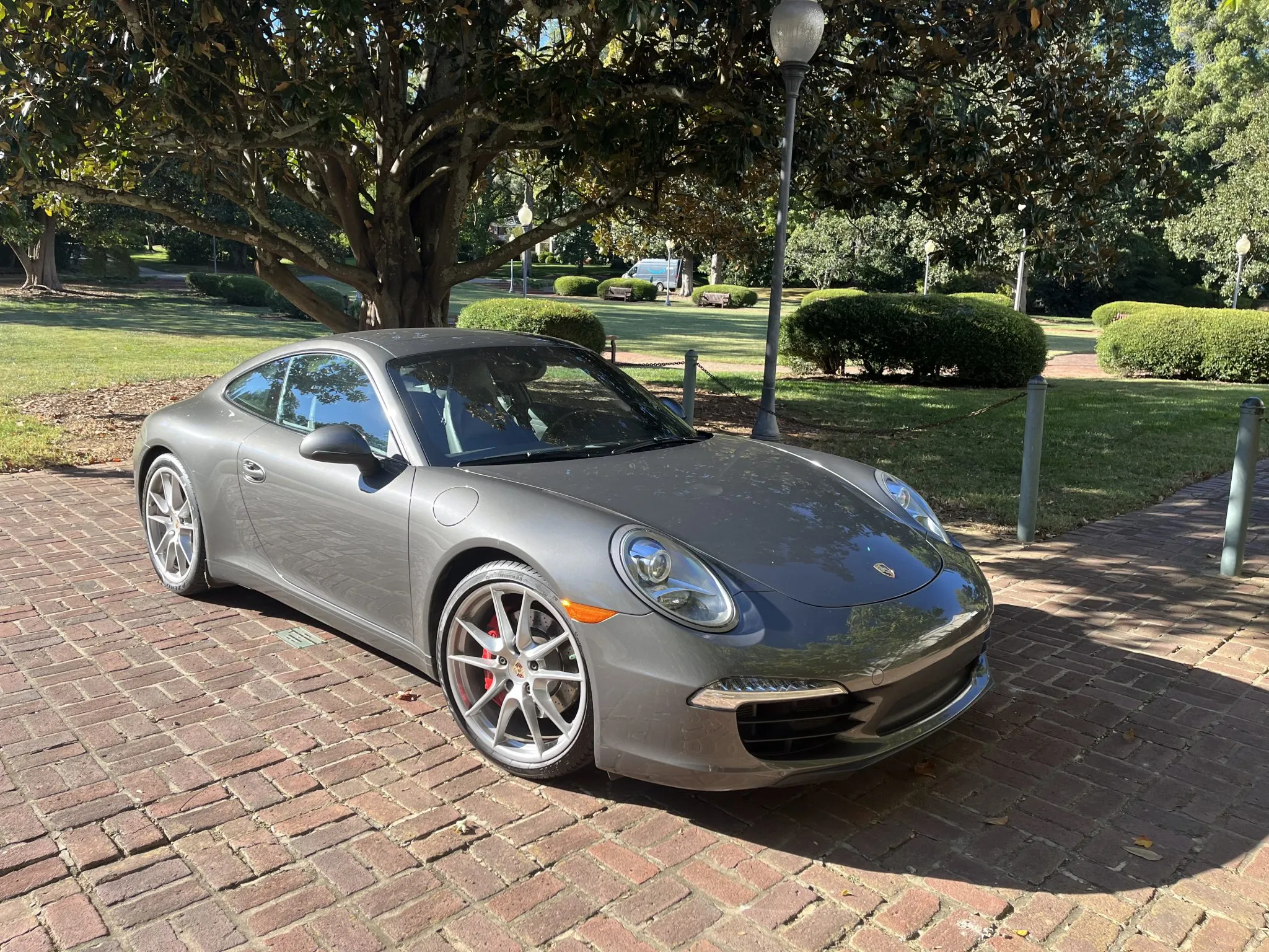 Load larger image of 2012 Porsche 911 Carrera S Coupe - Stuttcars Classified