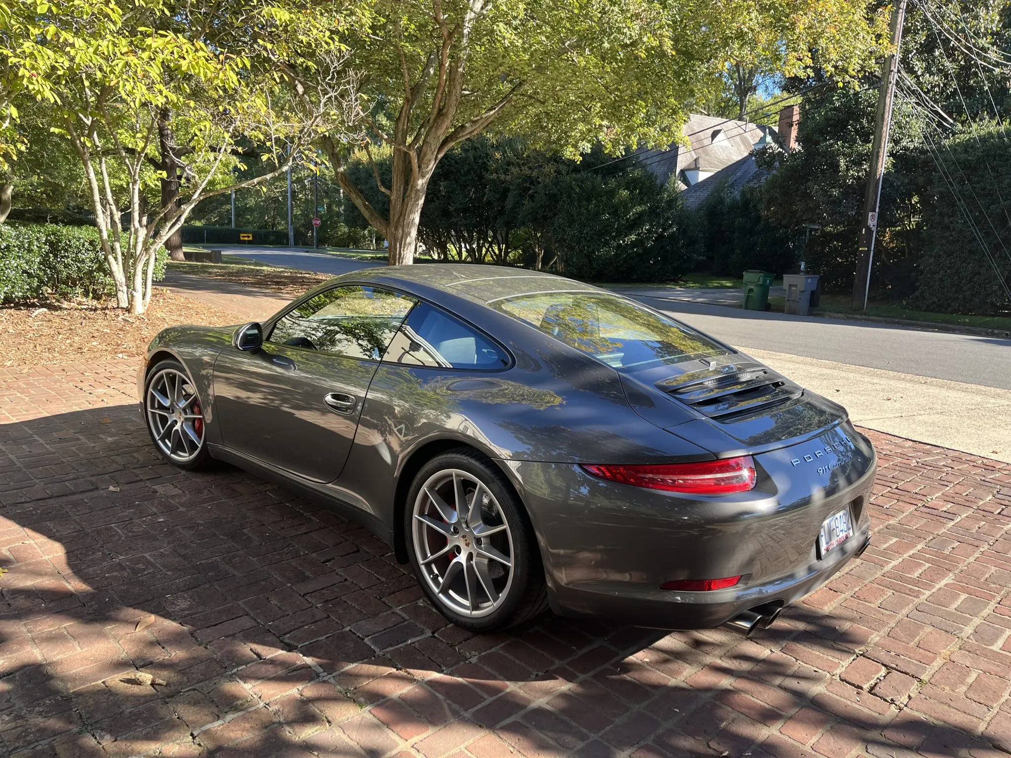 Load larger image of 2012 Porsche 911 Carrera S Coupe - Stuttcars Classified