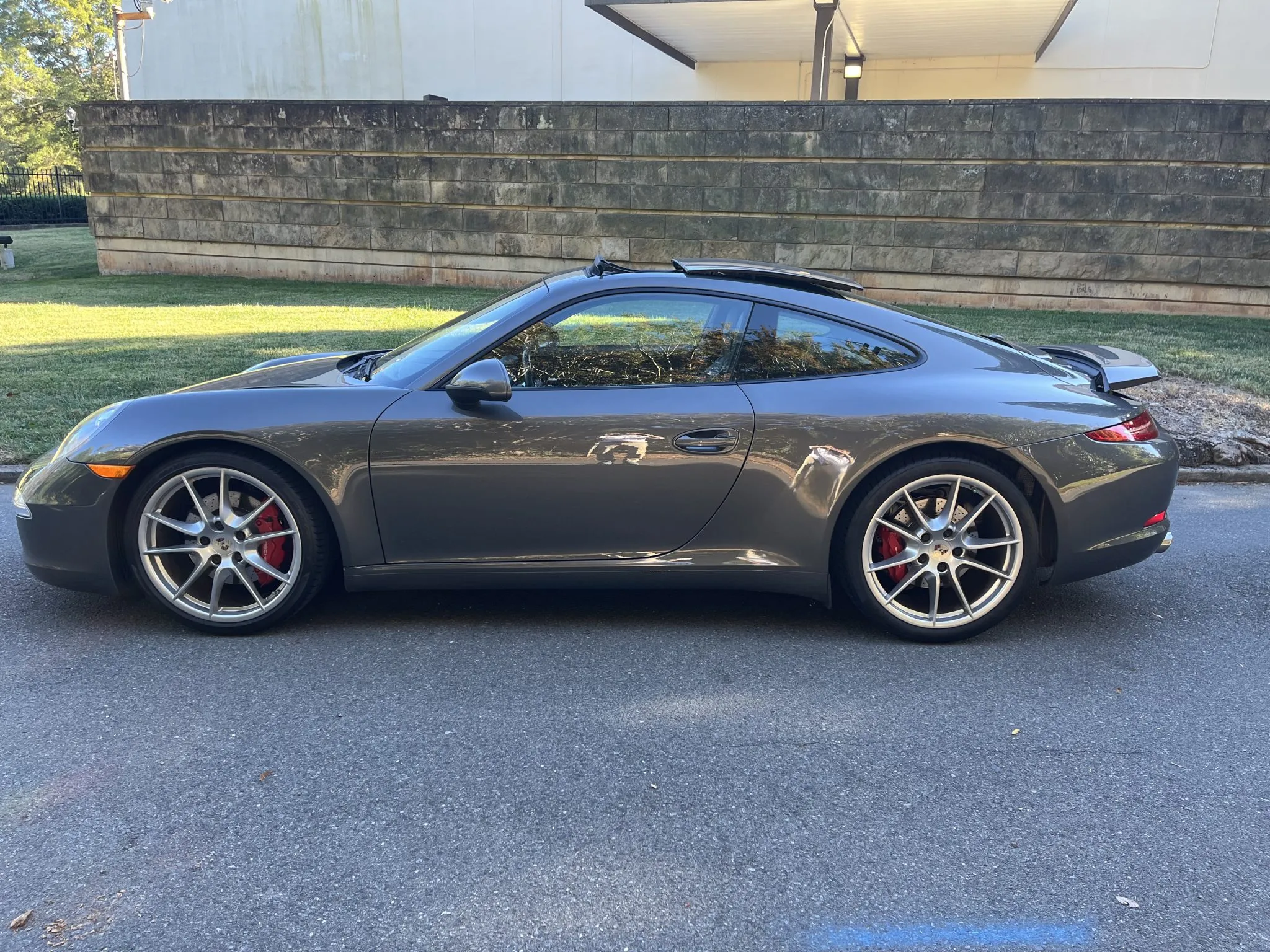 Load larger image of 2012 Porsche 911 Carrera S Coupe - Stuttcars Classified