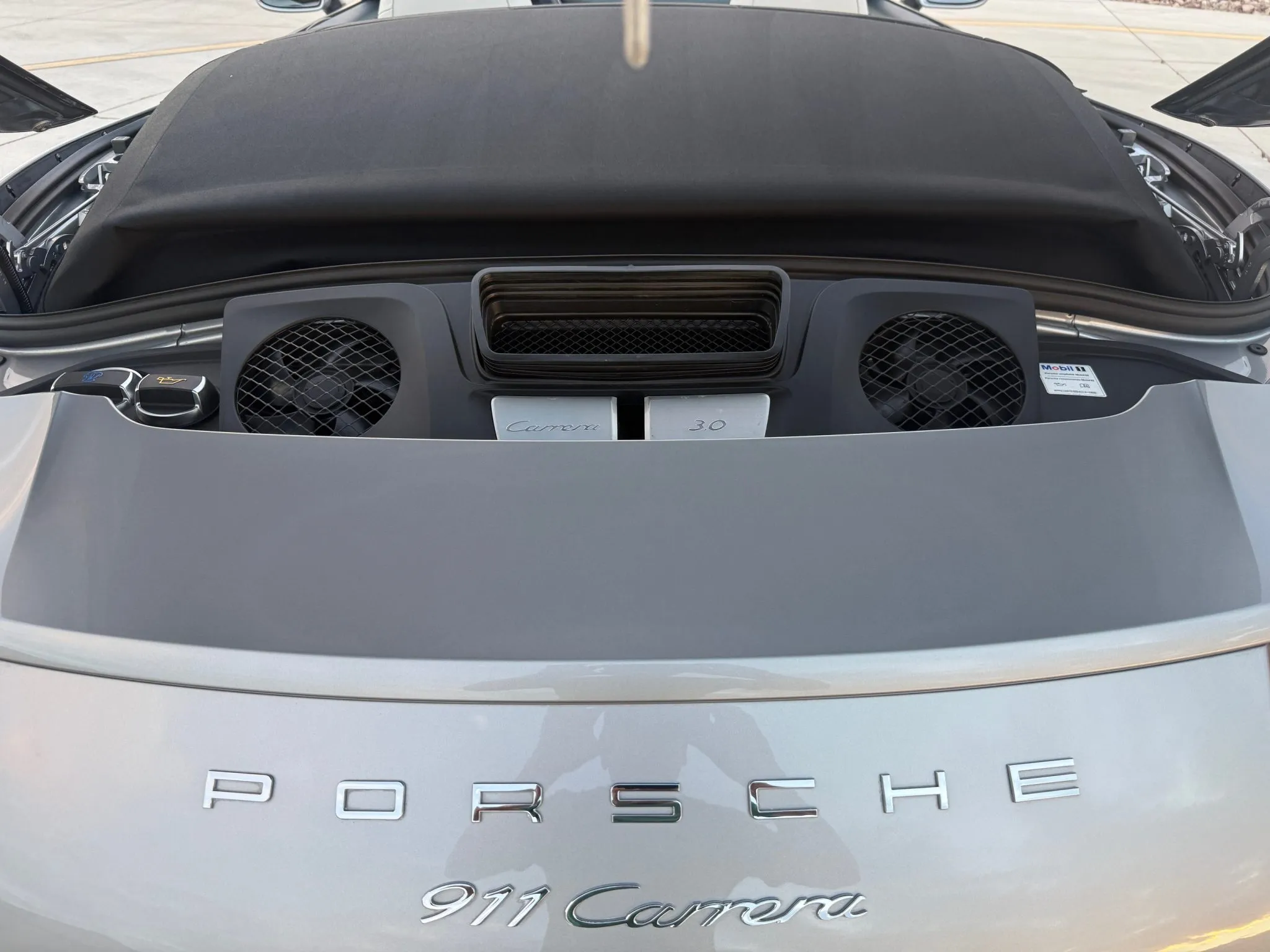 Load larger image of 2019 Porsche 911 Carrera Cabriolet - Stuttcars Classified