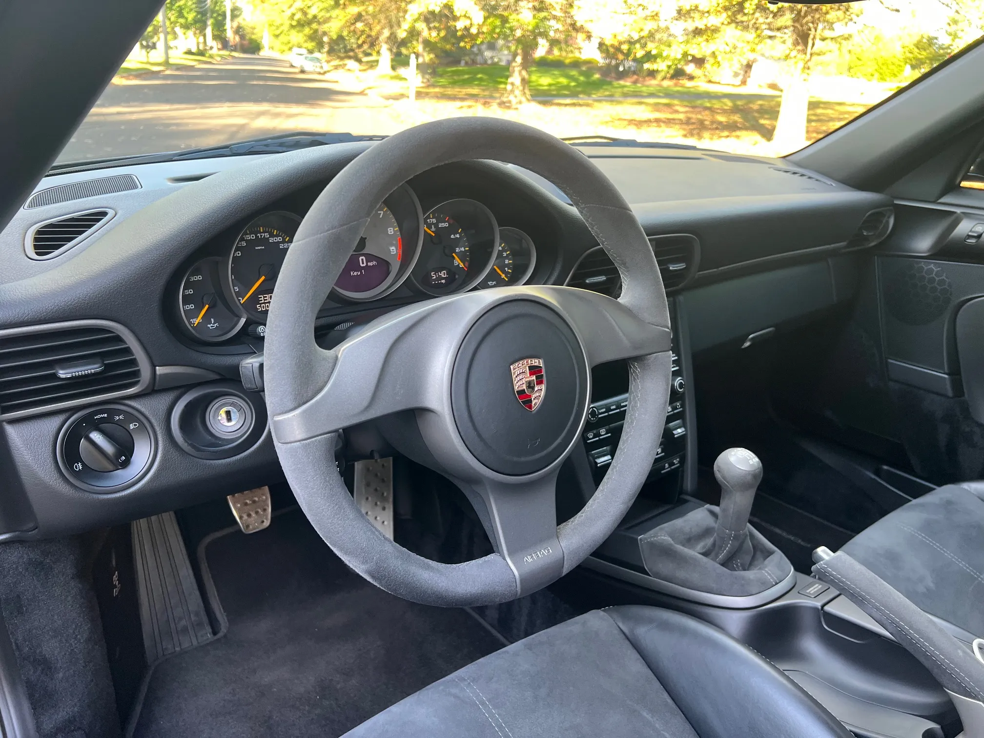 Load larger image of 2011 Porsche 911 GT3 - Stuttcars Classified