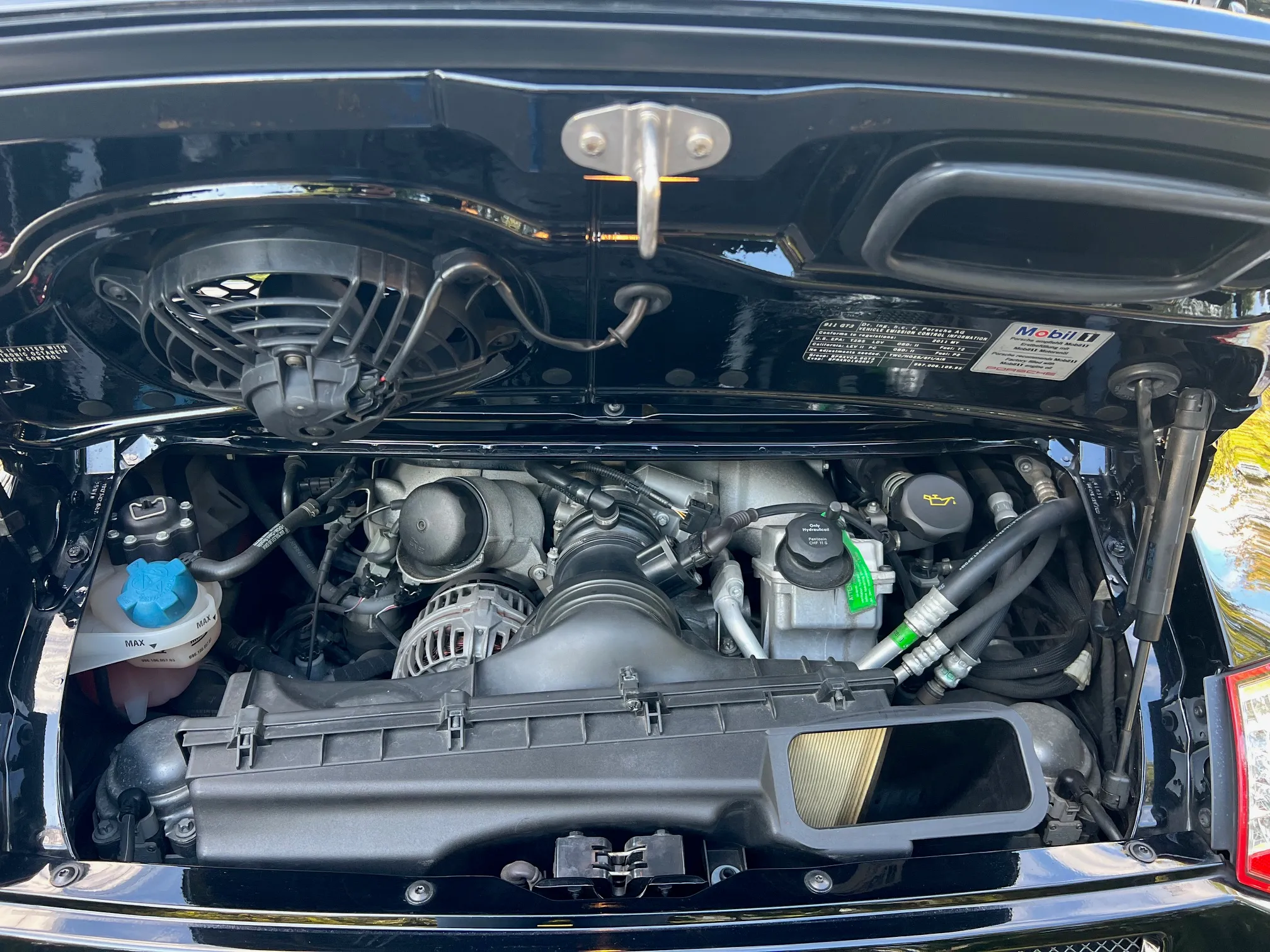 Load larger image of 2011 Porsche 911 GT3 - Stuttcars Classified