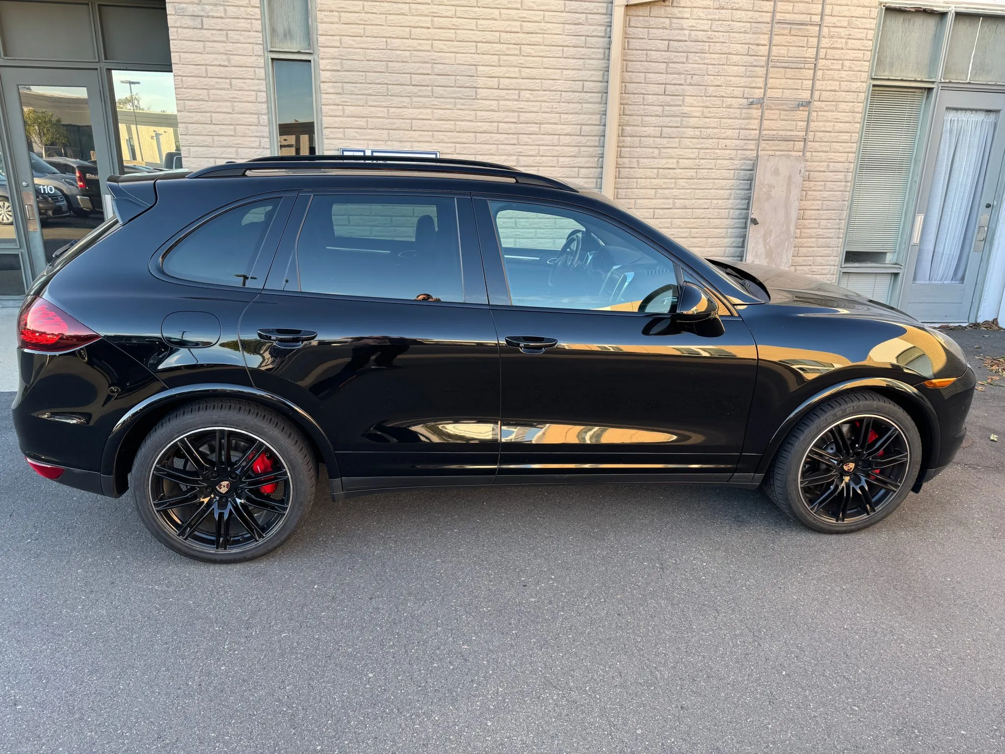 Load larger image of 2014 Porsche Cayenne Turbo S - Stuttcars Classified