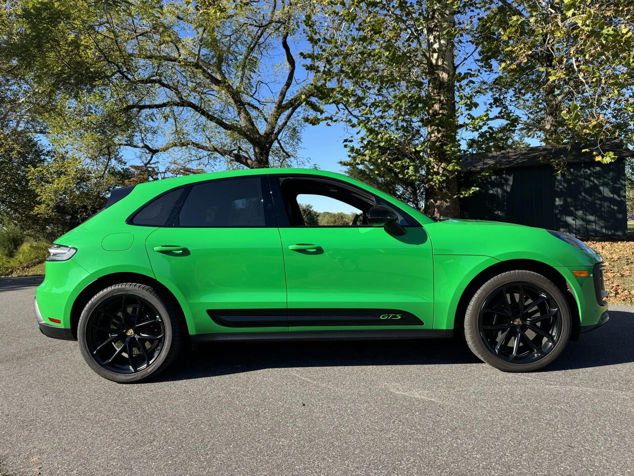 Load larger image of 2022 Porsche Macan GTS - Stuttcars Classified