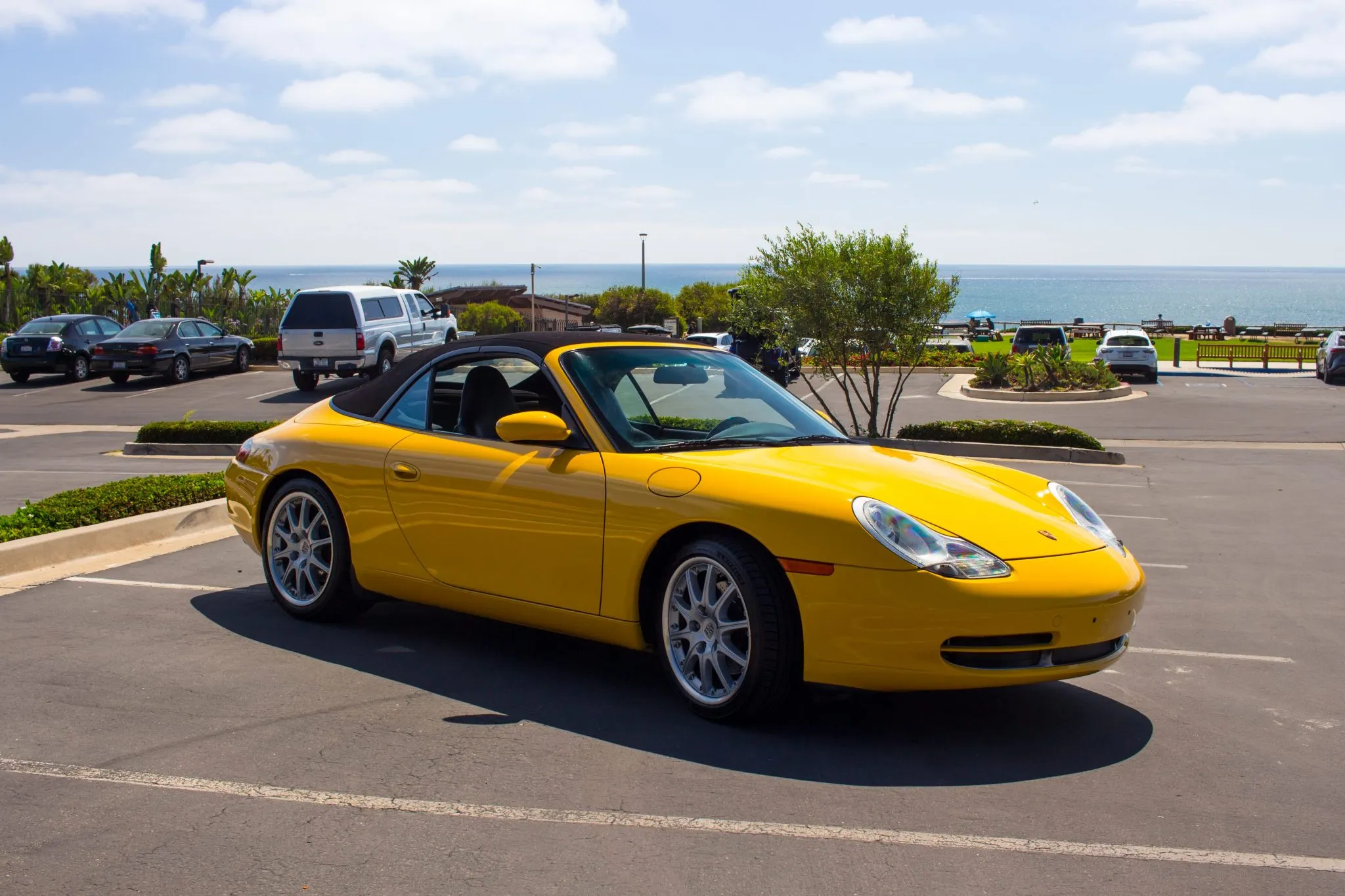 Load larger image of 2001 Porsche 911 Carrera Cabriolet - Stuttcars Classified