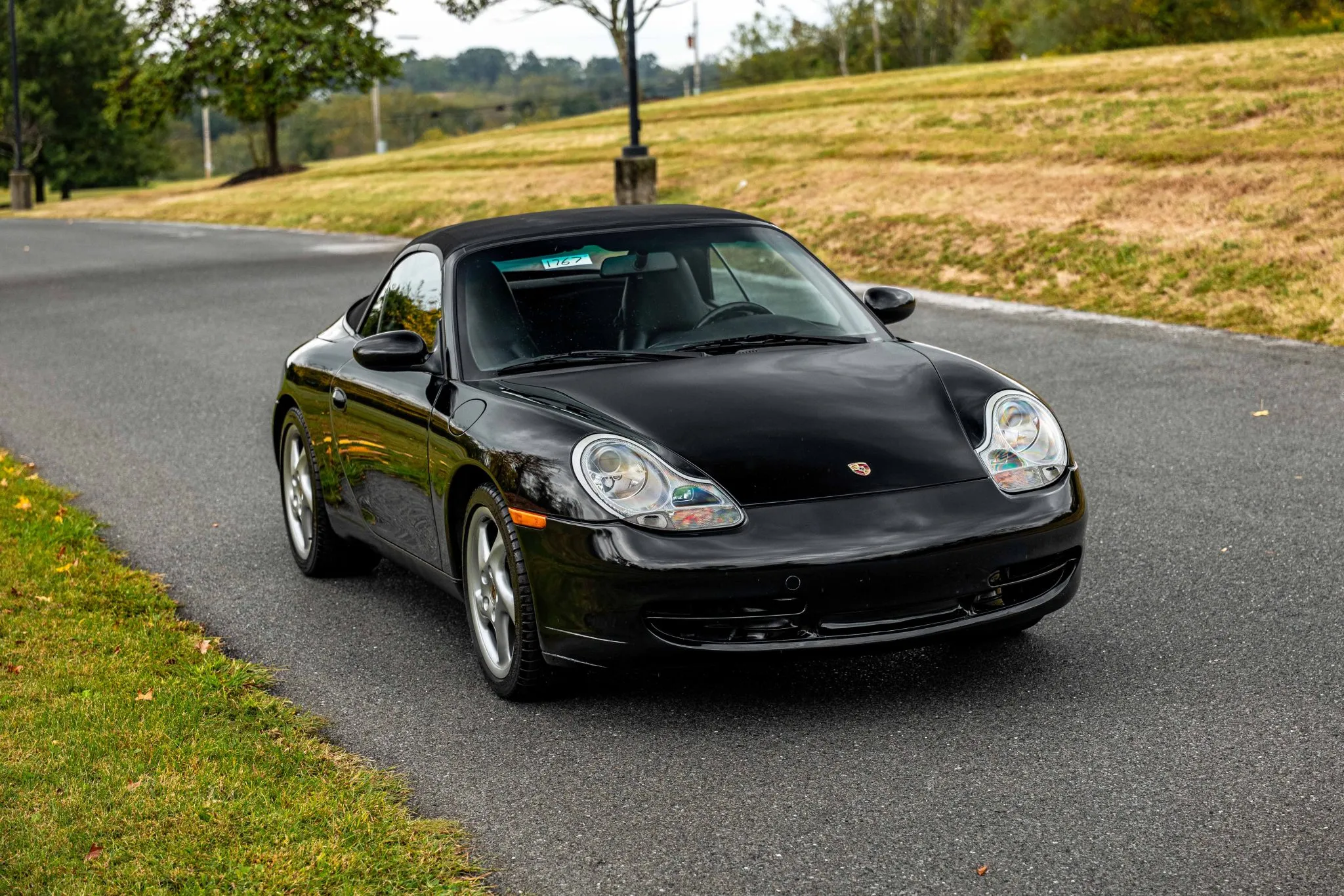 Load larger image of 1999 Porsche 911 Carrera Cabriolet - Stuttcars Classified