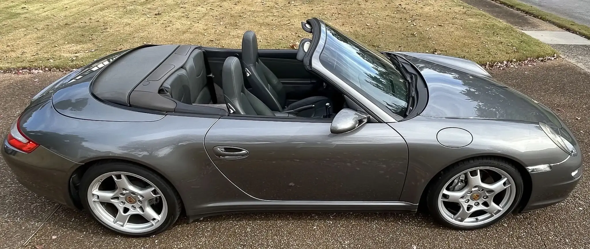 Load larger image of 2007 Porsche 997 Carrera 4 Cabriolet - Stuttcars Classified