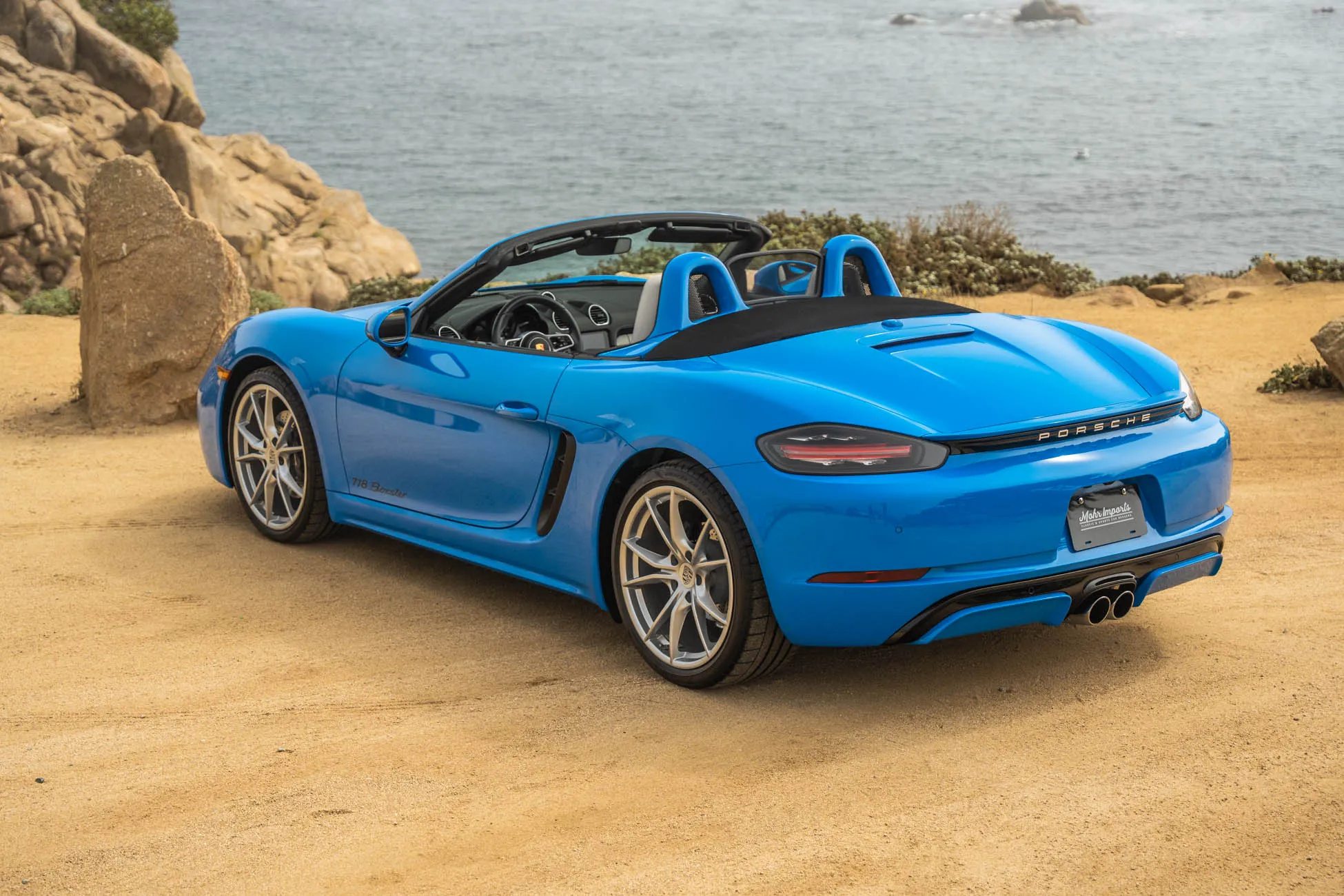 Load larger image of 2022 Porsche 718 Boxster - Stuttcars Classified