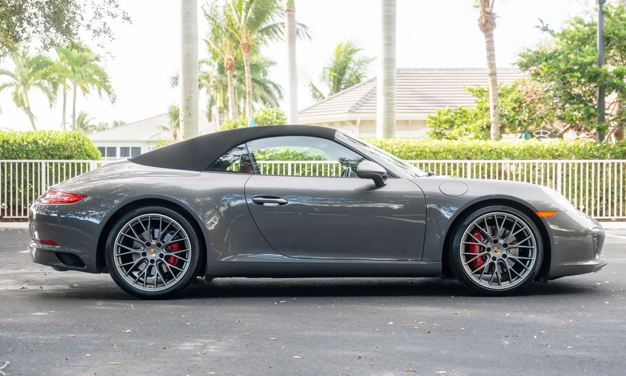 Load larger image of 2017 Porsche 991.2 Carrera S Cabriolet - Stuttcars Classified