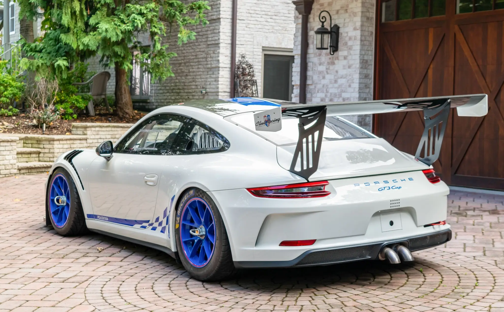 Load larger image of 2019 Porsche 991.2 GT3 Cup PCA Edition - Stuttcars Classified