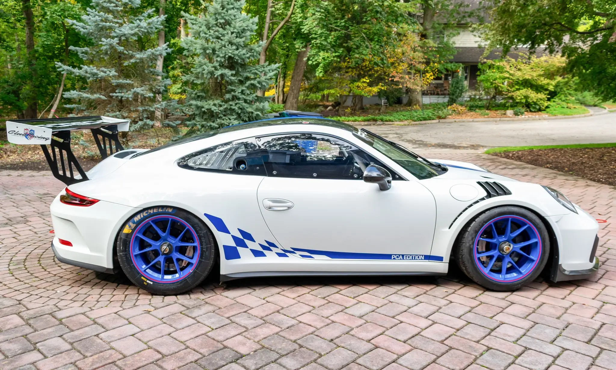 Load larger image of 2019 Porsche 991.2 GT3 Cup PCA Edition - Stuttcars Classified