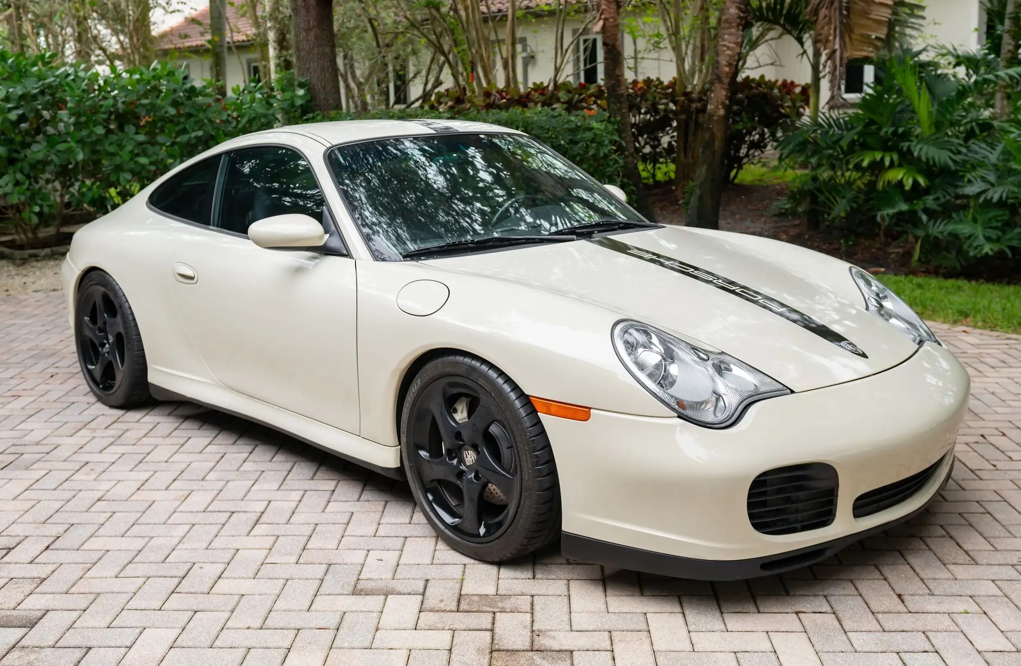 Load larger image of 2002 Porsche 996 Carrera 4S Coupe - Stuttcars Classified