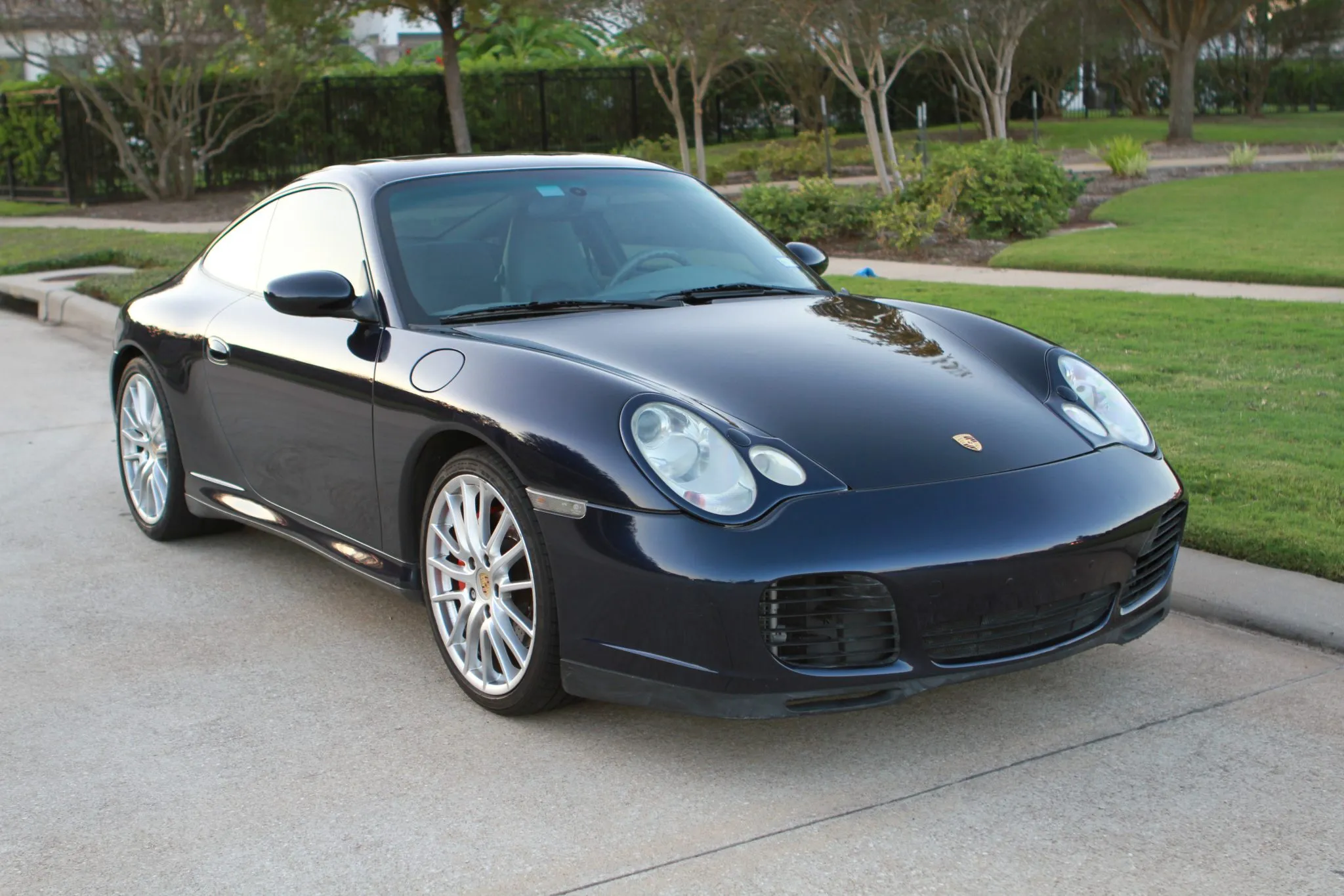 Load larger image of 2003 Porsche 911 Carrera 4S Coupe - Stuttcars Classified