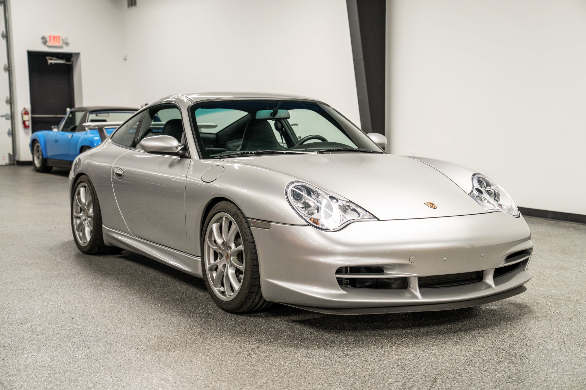 Load larger image of 2005 Porsche 911 GT3 - Stuttcars Classified