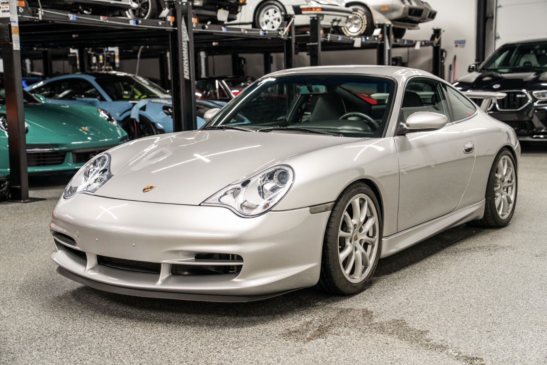 Load larger image of 2005 Porsche 911 GT3 - Stuttcars Classified