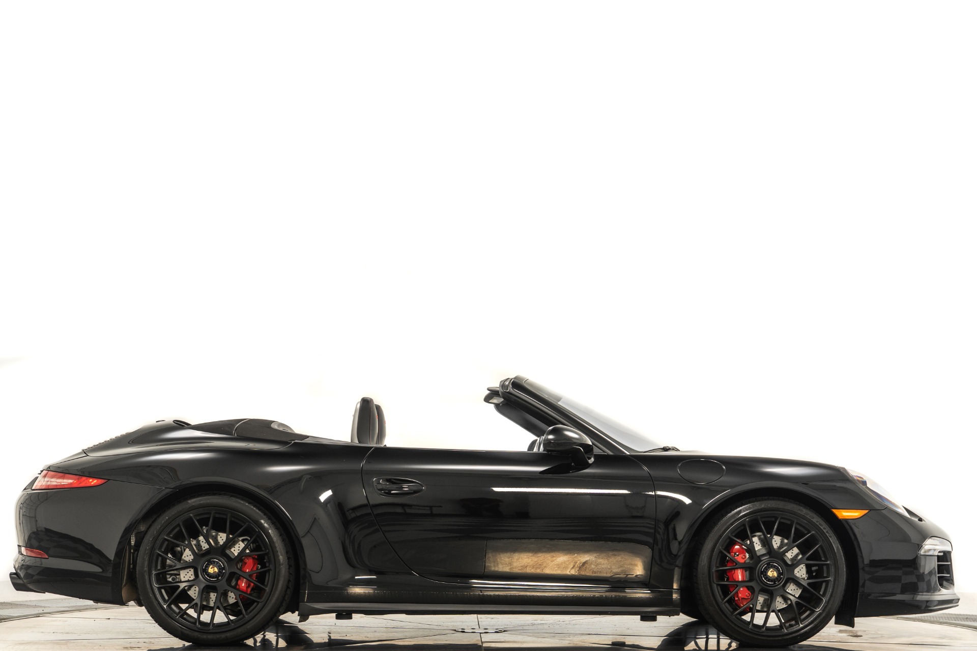Load larger image of 2016 Porsche 911 Carrera GTS Cabriolet - Stuttcars Classified