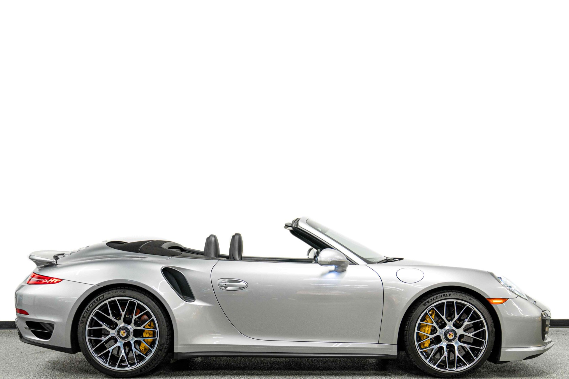 Load larger image of 2016 Porsche 911 Turbo S Cabriolet - Stuttcars Classified