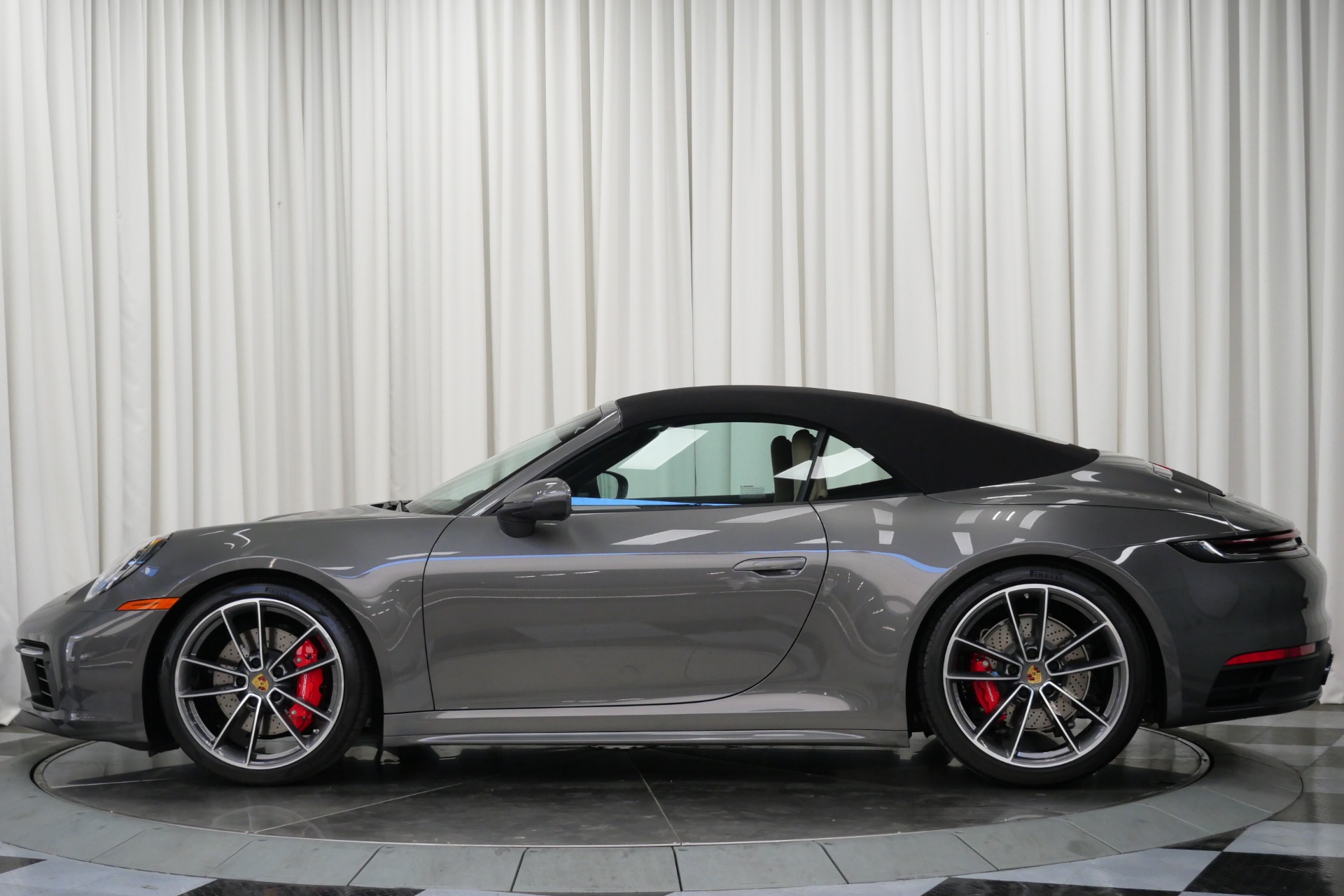 Load larger image of 2021 Porsche 911 Carrera S Cabriolet - Stuttcars Classified