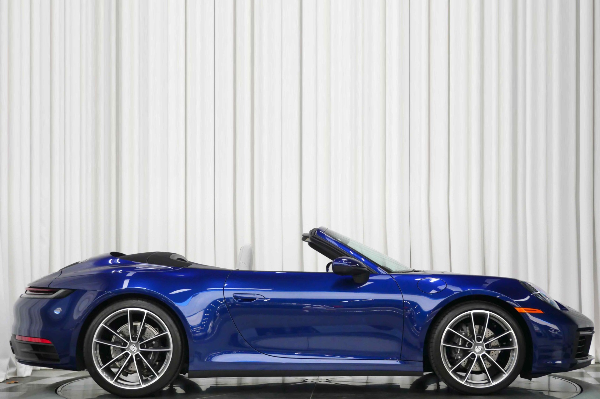Load larger image of 2023 Porsche 911 Carrera Cabriolet - Stuttcars Classified