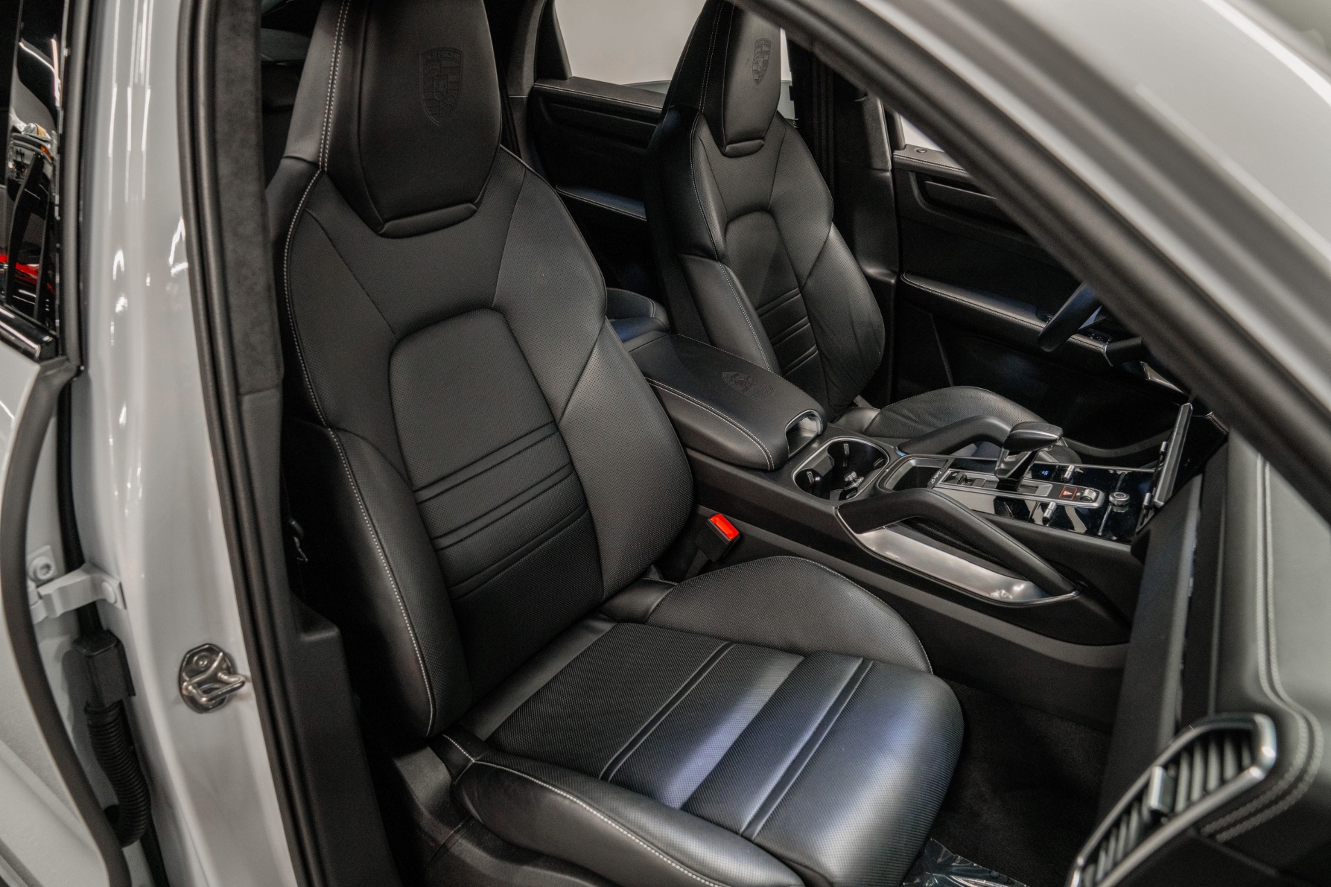 Load larger image of 2023 Porsche Cayenne Turbo GT - Stuttcars Classified