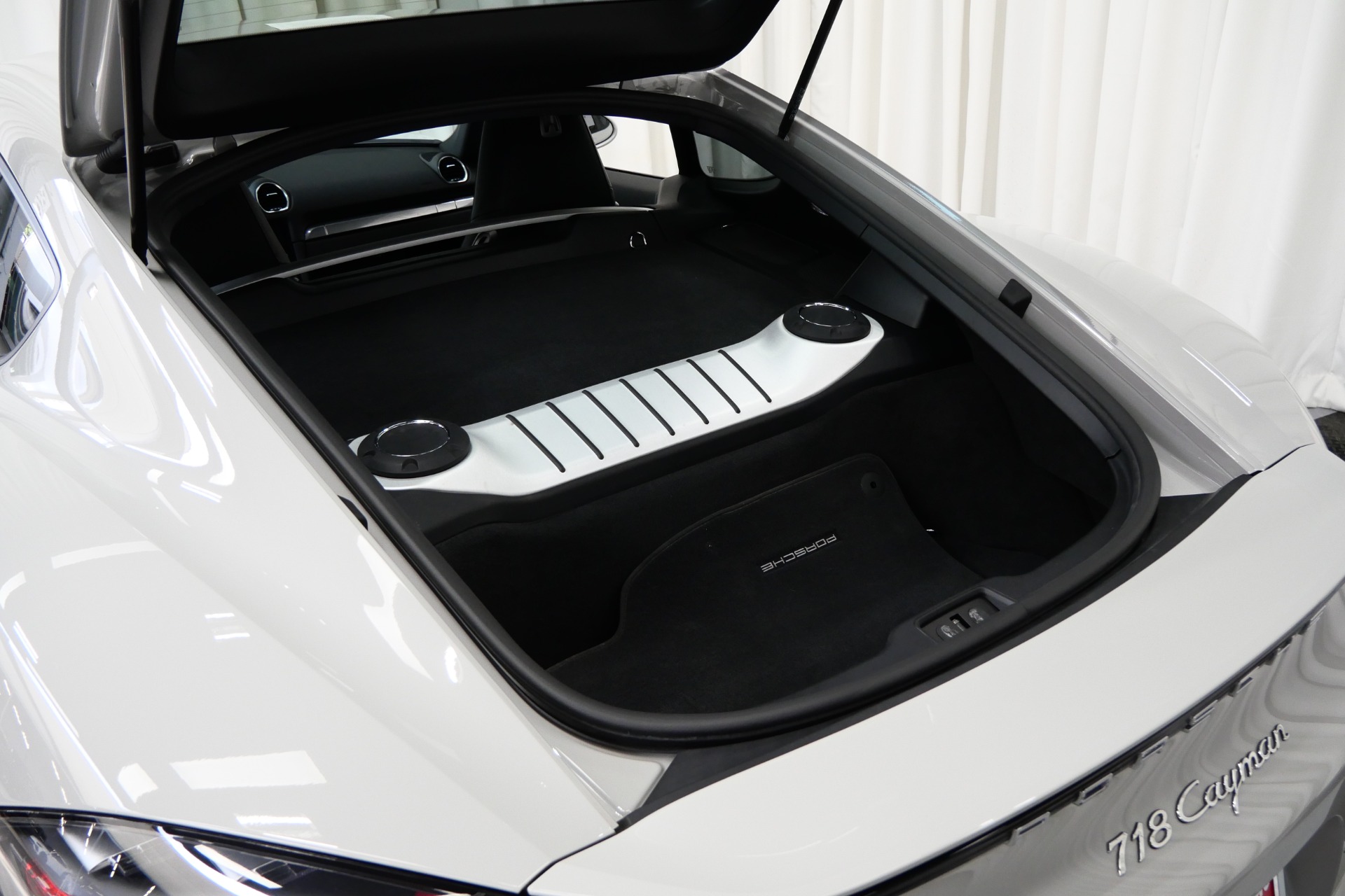 Load larger image of 2024 Porsche 718 Cayman - Stuttcars Classified