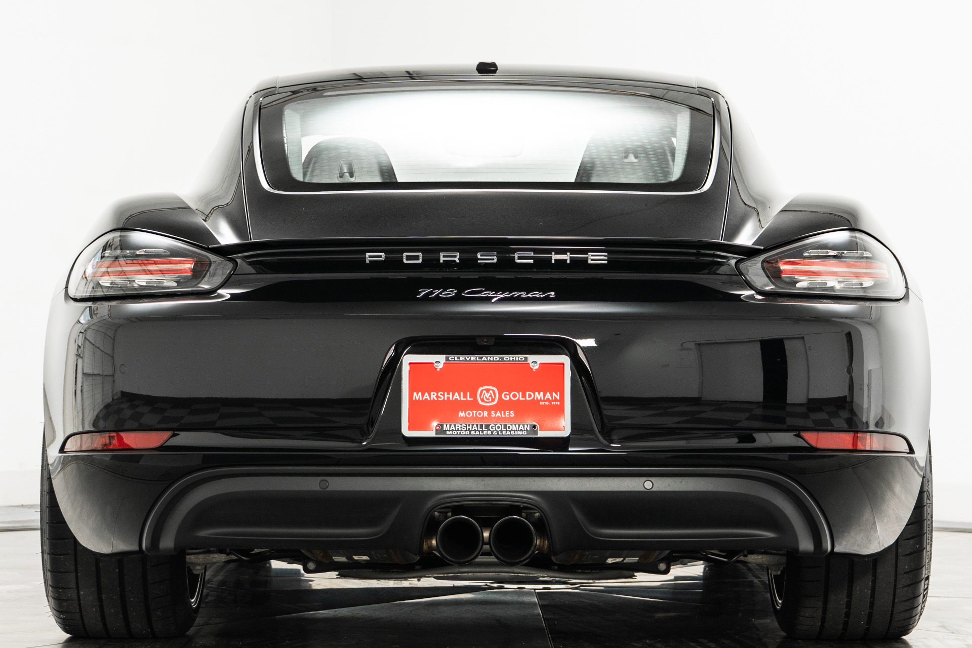 Load larger image of 2024 Porsche 718 Cayman - Stuttcars Classified