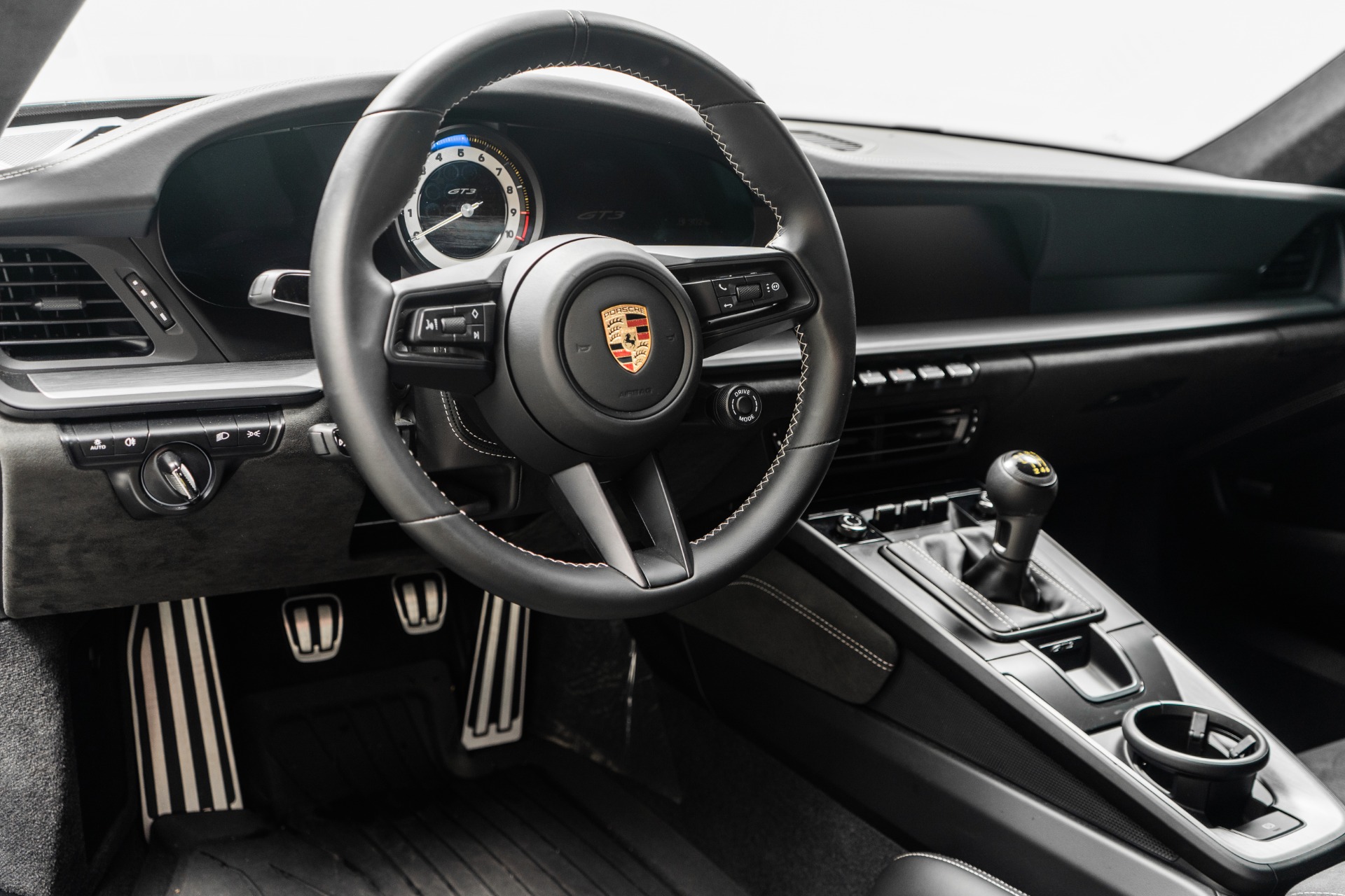 Load larger image of 2024 Porsche 911 GT3 - Stuttcars Classified