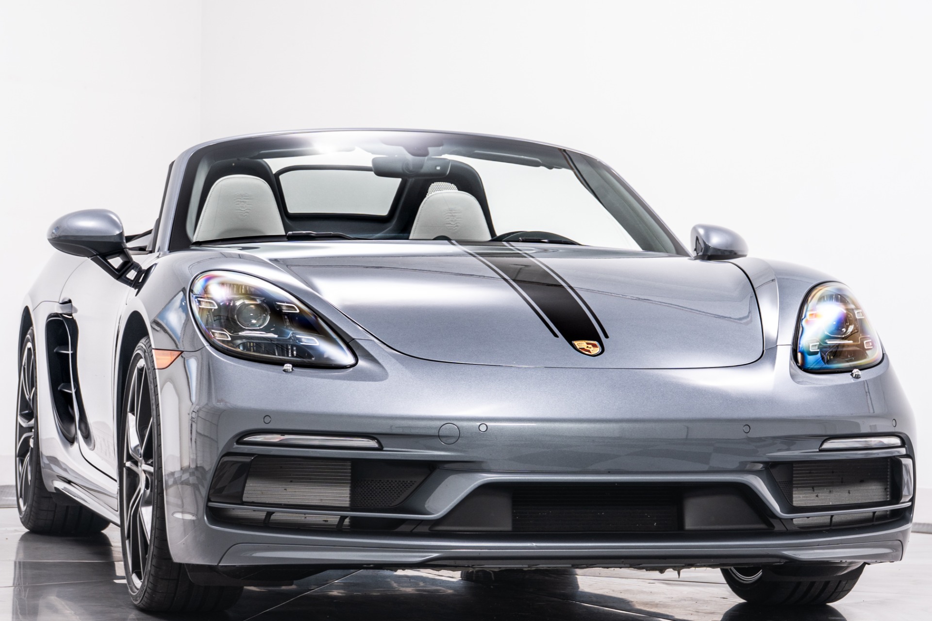 Load larger image of 2025 Porsche 718 Boxster Style Edition - Stuttcars Classified