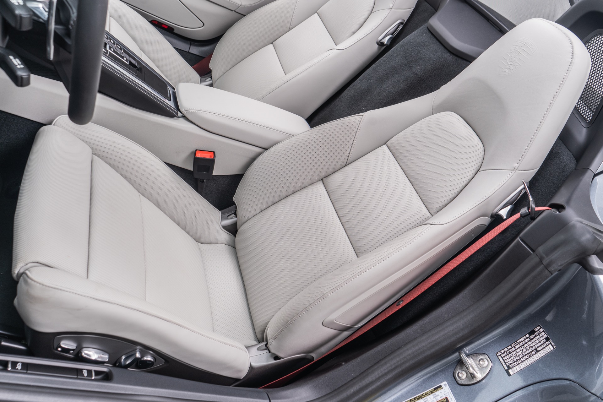Load larger image of 2025 Porsche 718 Boxster Style Edition - Stuttcars Classified