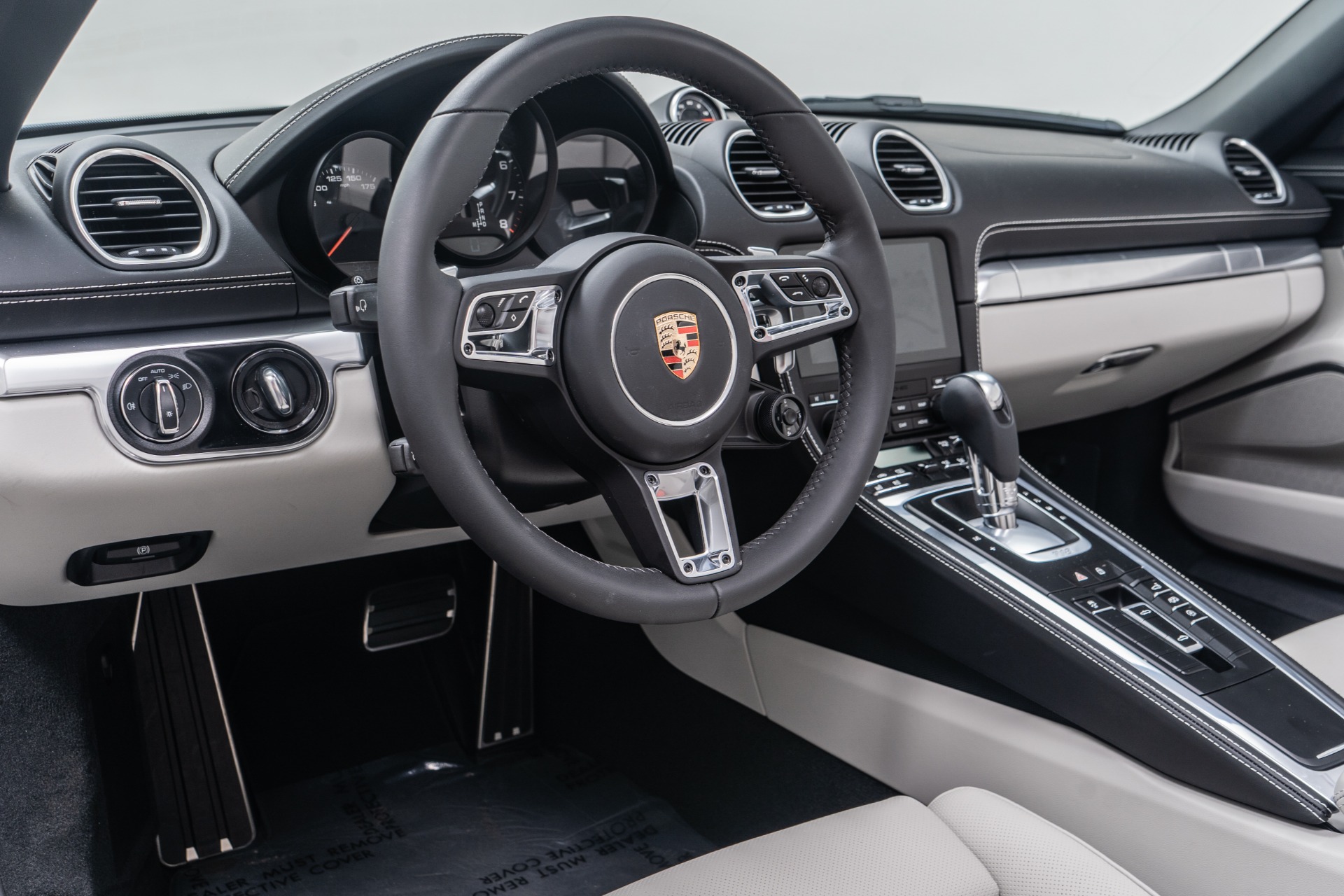 Load larger image of 2025 Porsche 718 Boxster Style Edition - Stuttcars Classified