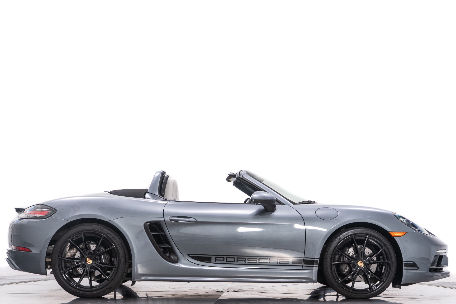 Load larger image of 2025 Porsche 718 Boxster Style Edition - Stuttcars Classified