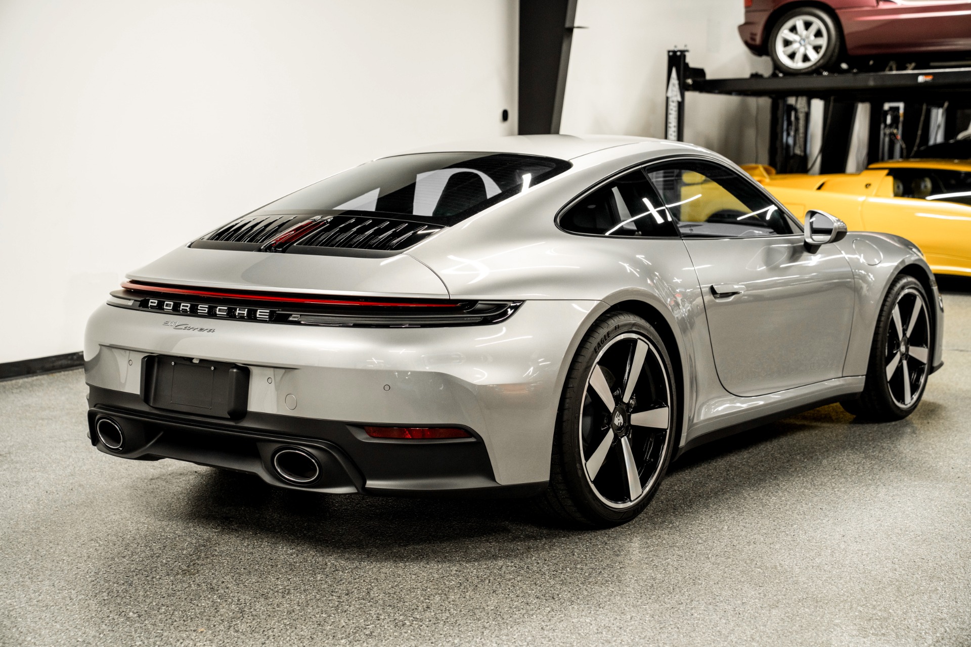 Load larger image of 2025 Porsche 911 Carrera - Stuttcars Classified