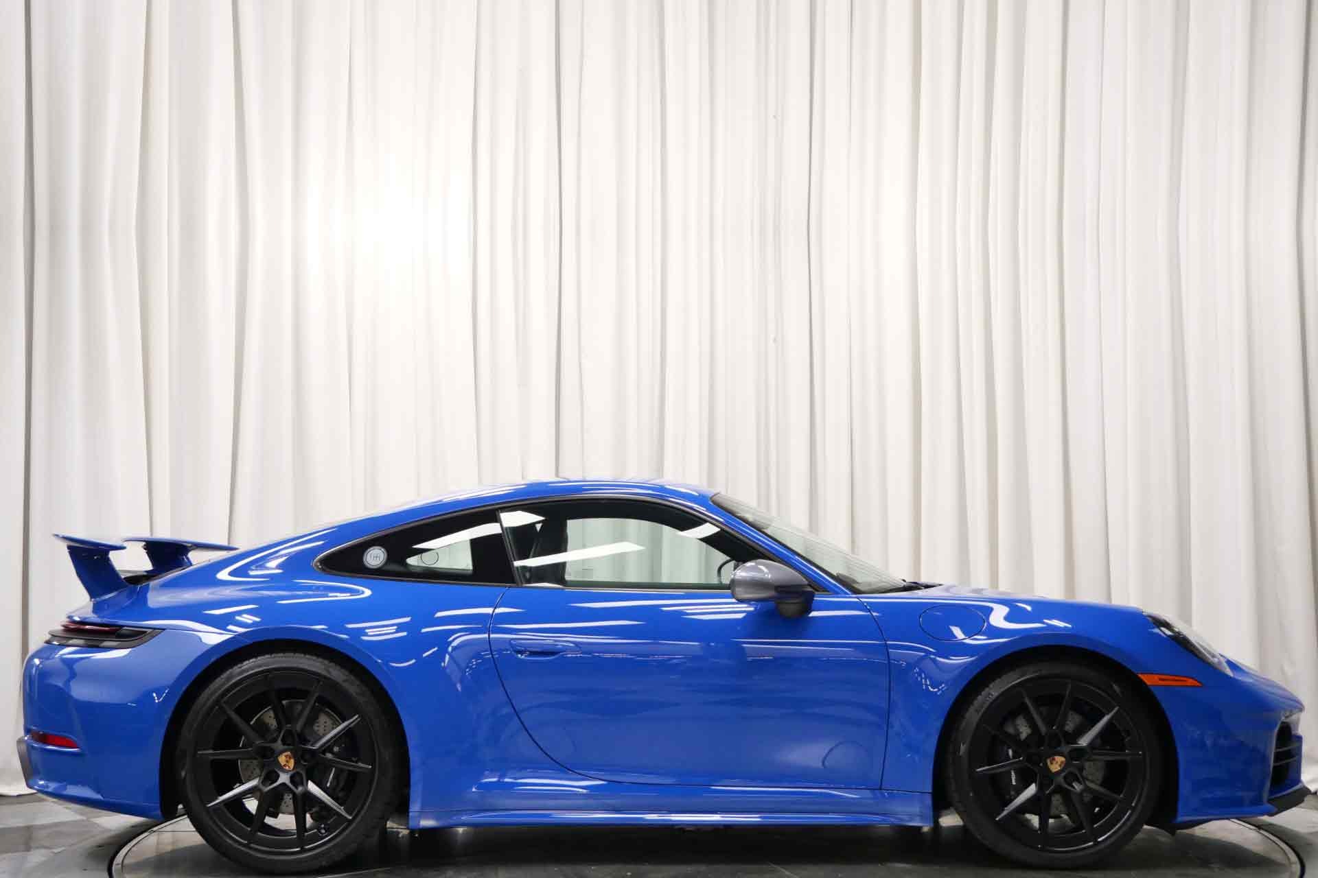 Load larger image of 2025 Porsche 911 Carrera T - Stuttcars Classified