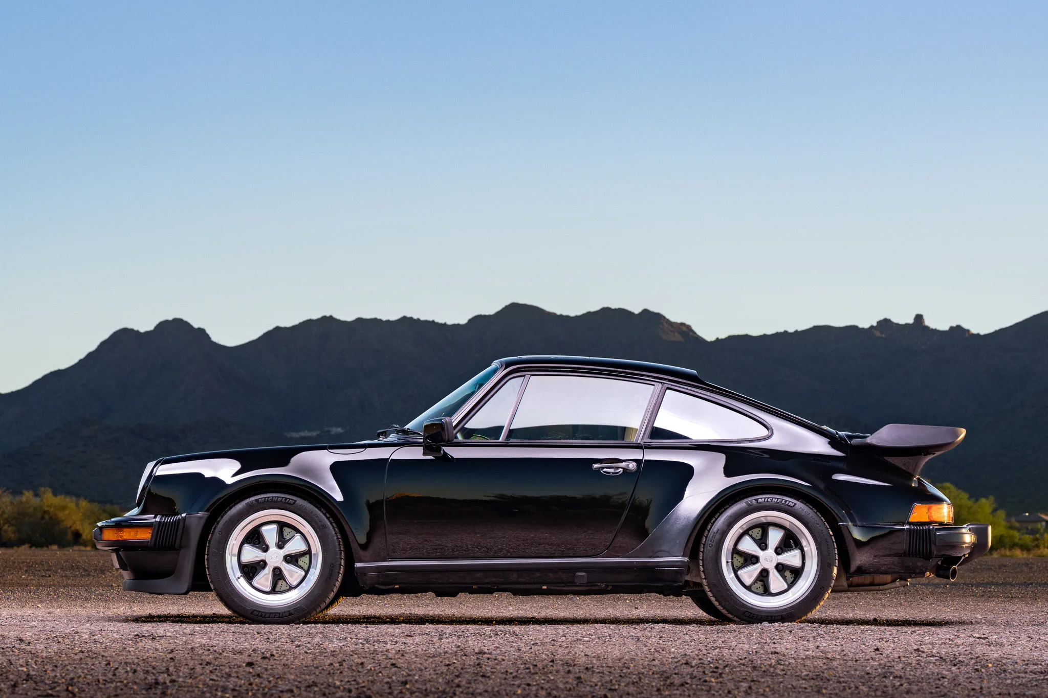 Load larger image of 1986 Porsche 911 Carrera Coupe M491 - Stuttcars Classified