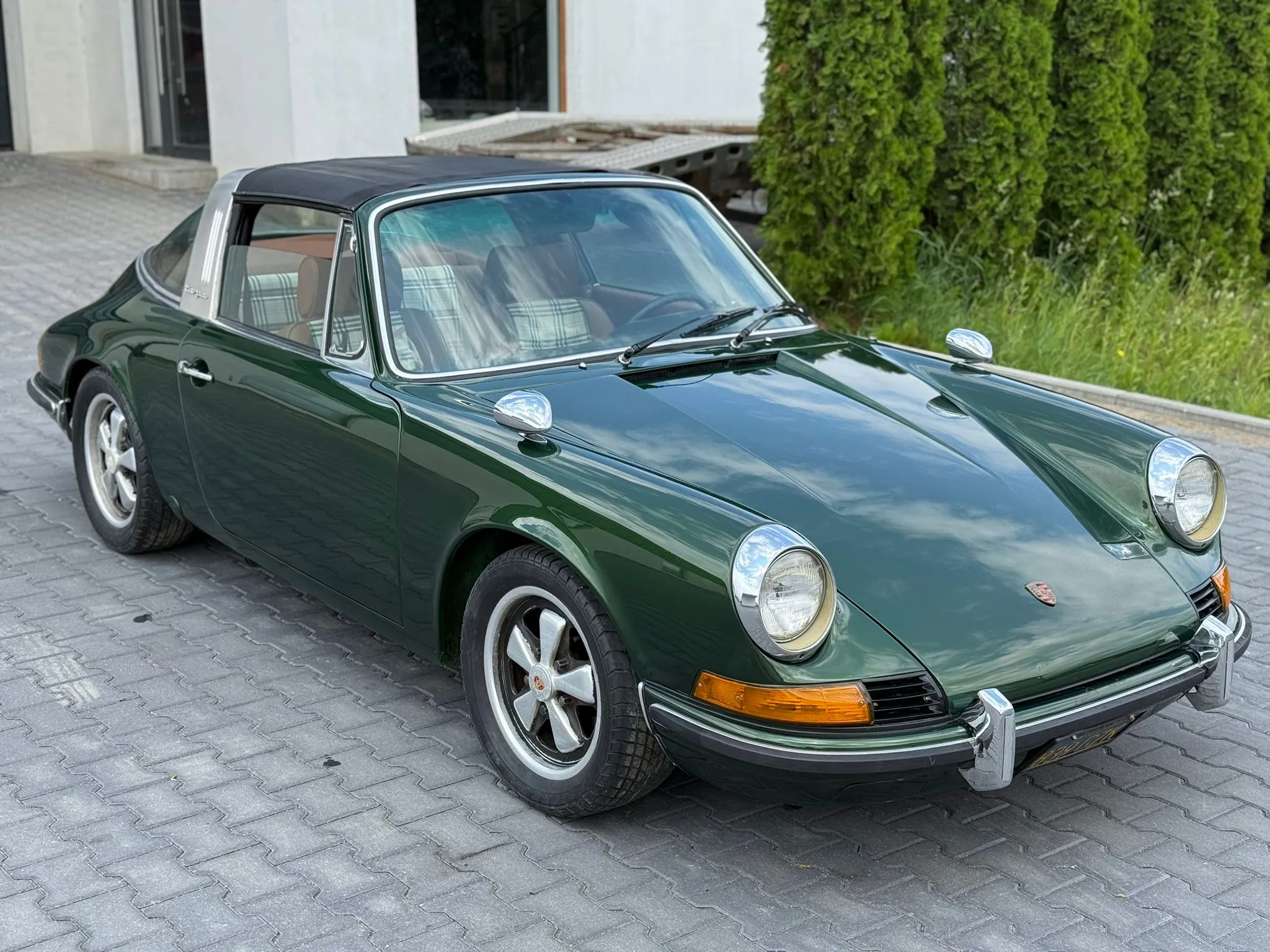 Load larger image of 1973 Porsche 911T Targa - Stuttcars Classified