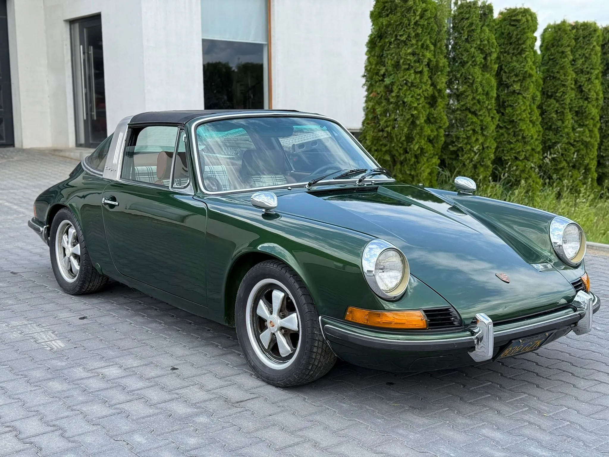Load larger image of 1973 Porsche 911T Targa - Stuttcars Classified