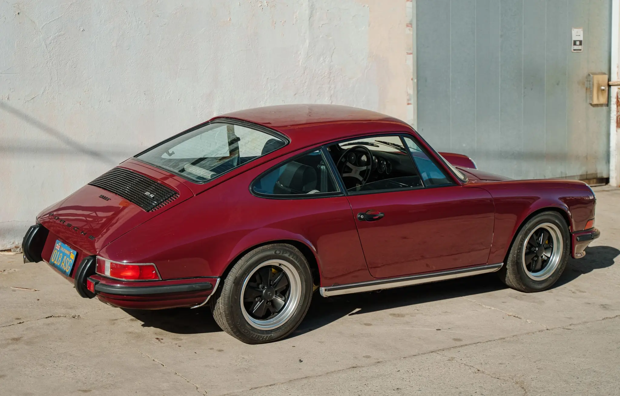 Load larger image of 1970 Porsche 911T Coupe 5-Speed Project Car - Stuttcars Classified