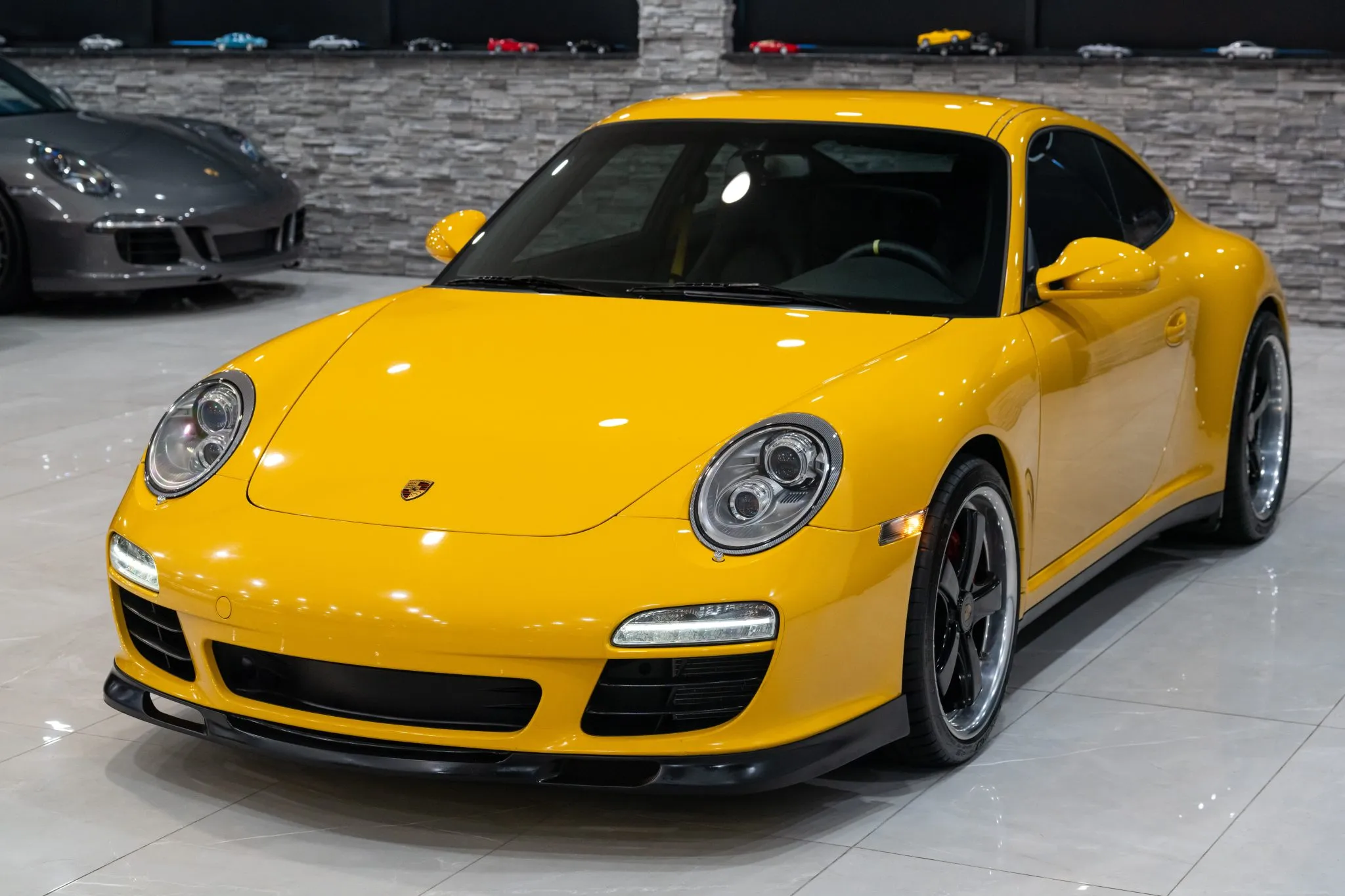 Load larger image of 2010 Porsche 911 Carrera 4S Coupe - Stuttcars Classified