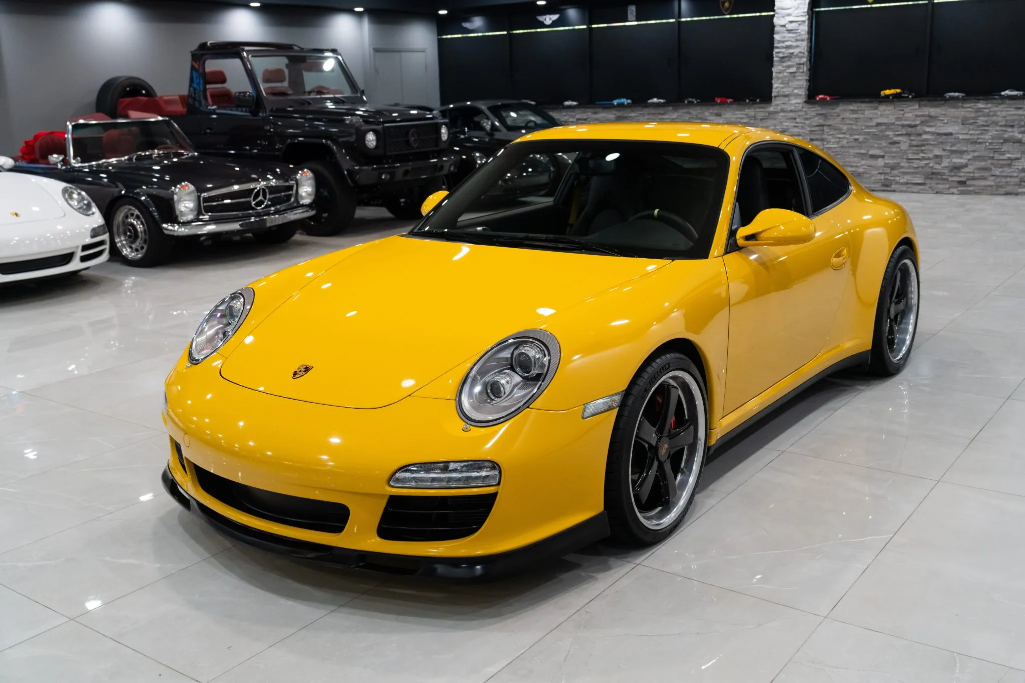 Load larger image of 2010 Porsche 911 Carrera 4S Coupe - Stuttcars Classified