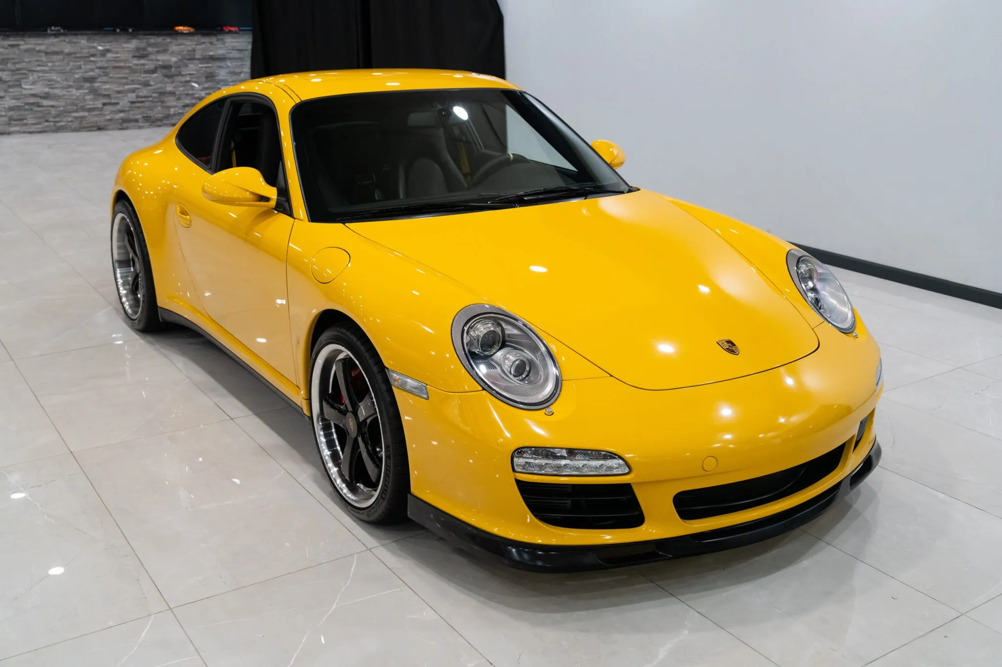Load larger image of 2010 Porsche 911 Carrera 4S Coupe - Stuttcars Classified