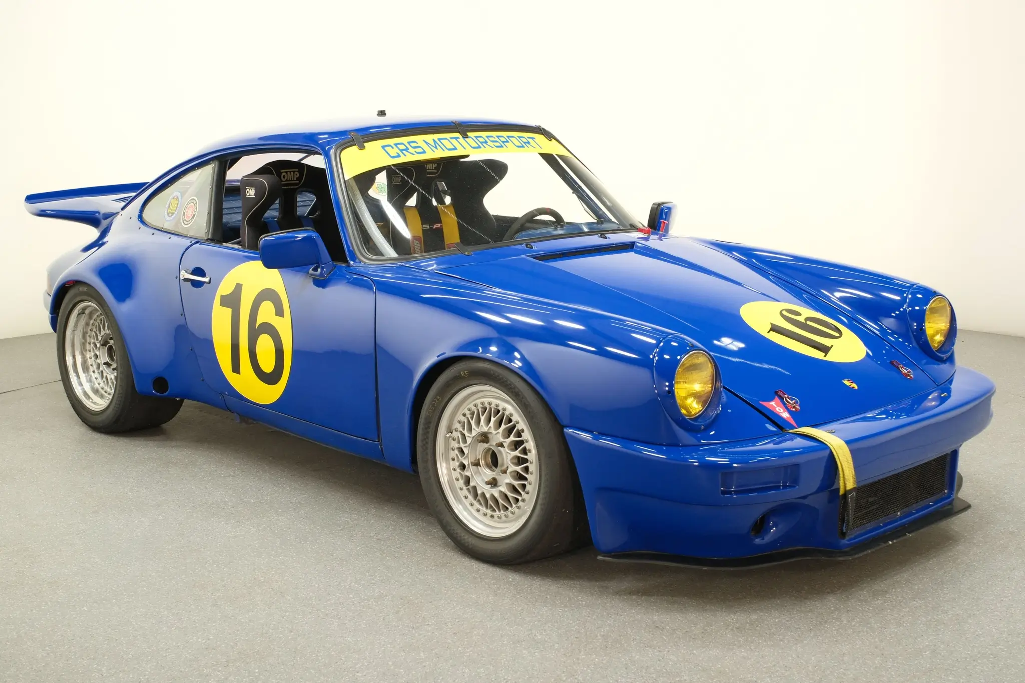 Load larger image of RSR-Style 1973 Porsche 911 Racecar 3.0L Twin-Plug - Stuttcars Classified